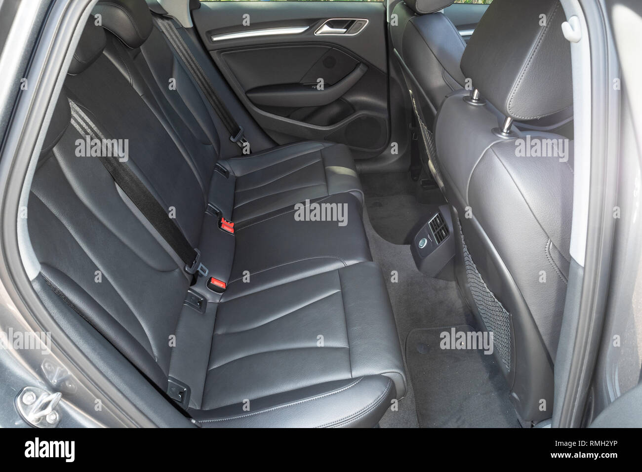Audi A3 Rear Banque D Image Et Photos Alamy