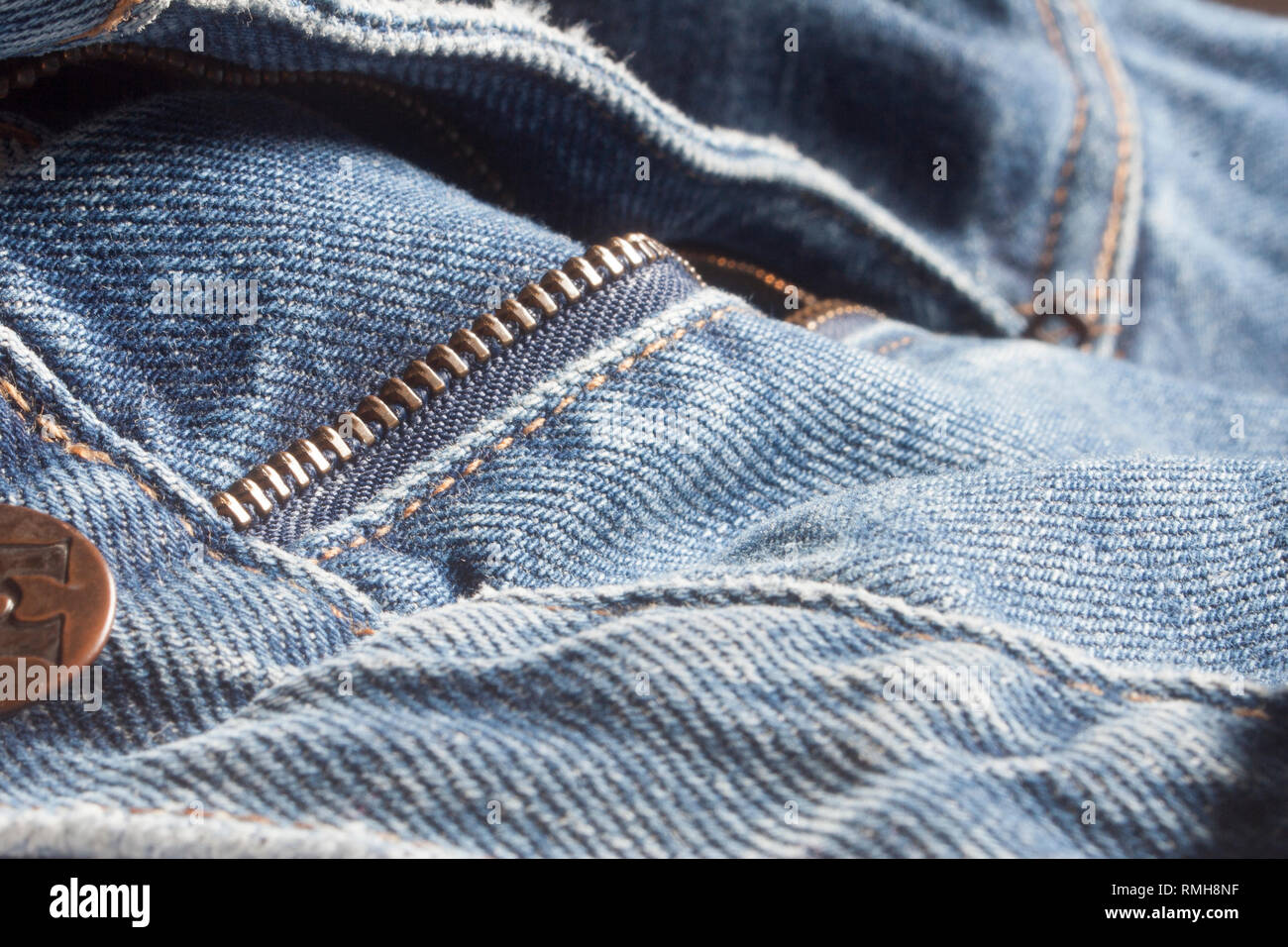 Détails de fermeture éclair sur un jeans Banque D'Images
