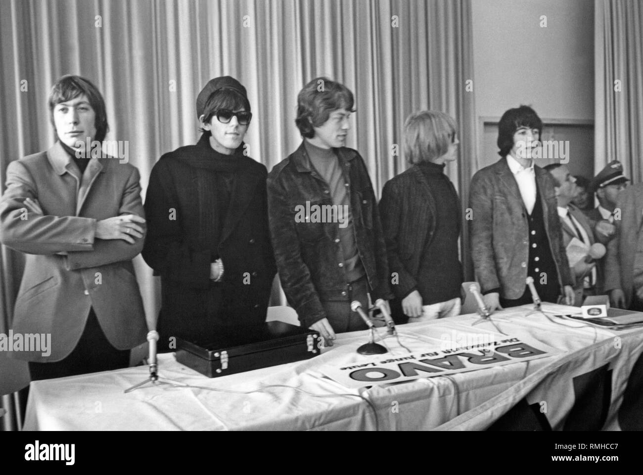Rolling Stones : (de gauche) Charlie Watts, Bill Wyman, Mick Jagger, Brian Jones et Keith Richards. Banque D'Images