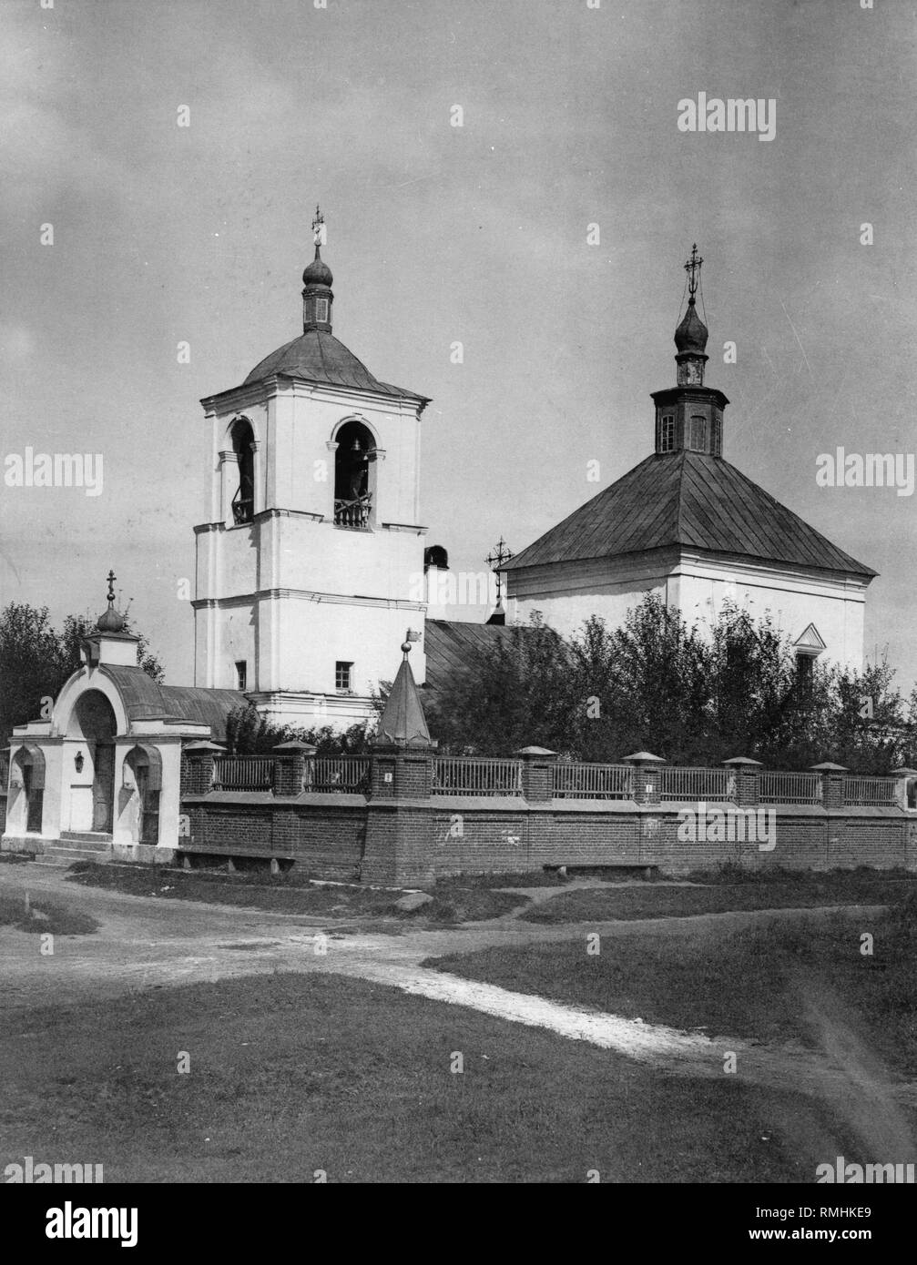 L'église de Tikhvin icône de la Très Sainte Vierge Marie sur Malye Loujniki à Moscou. Photo albumine Banque D'Images