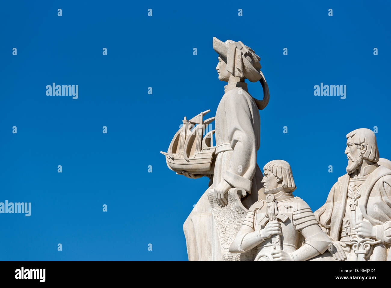 Henri le navigateur, le roi Alphonse V et Vasco da Gama sur le Padrao dos Descobrimentos, Monument des Découvertes à Belém, Lisbonne, Portugal Banque D'Images