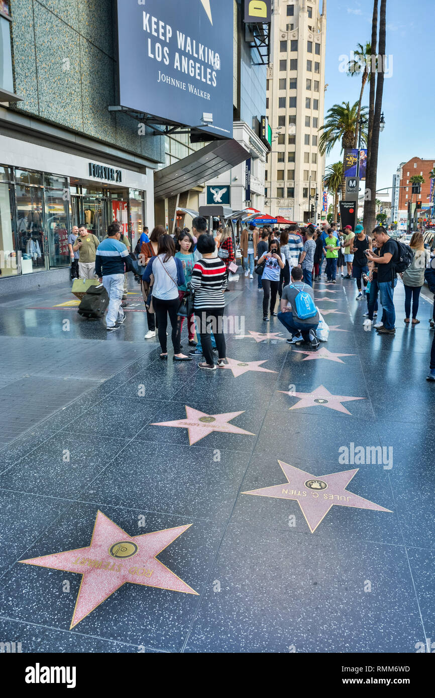 Los Angeles, Californie, États-Unis d'Amérique - 8 janvier 2017. Vue sur le Hollywood Boulevard à Los Angeles, CA, avec des stars de Hollywood W Banque D'Images