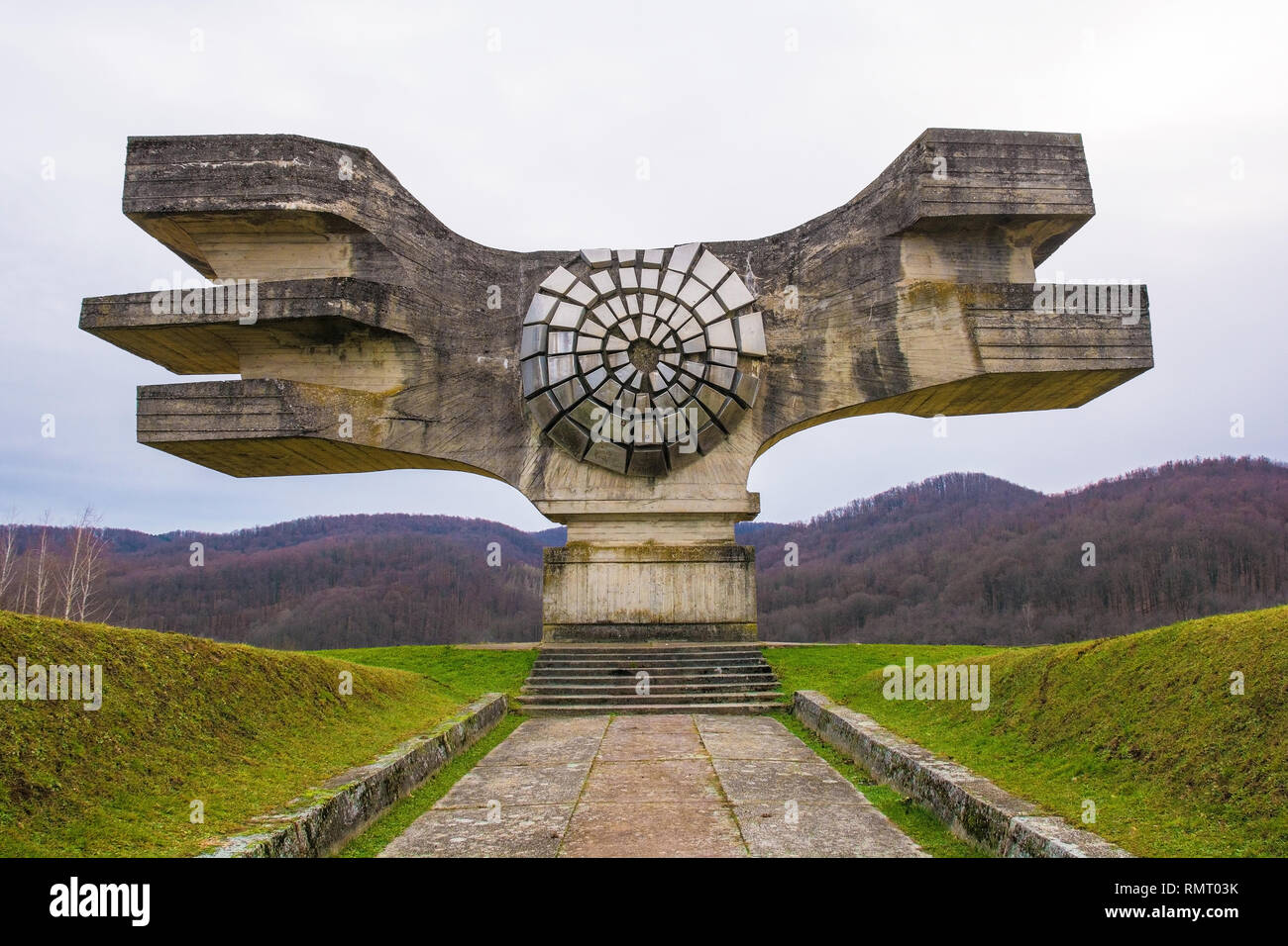 Podgaric, Croatie - 30 décembre 2018. Le monument à la révolution du peuple de Moslavina, comté de Bjelovar-Bilogora Croatie centrale - un Yug Banque D'Images