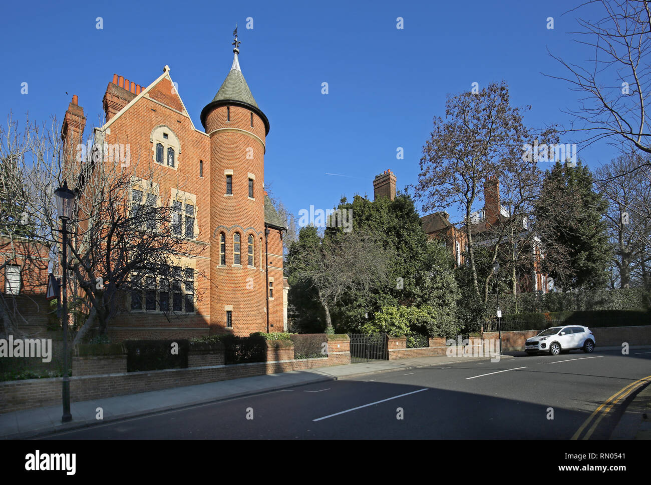Le Tower House, Kensington, Londres. Célèbre maison victorienne de style néo-gothique conçu par William Burgess et maintenant propriété de la Led Zeplin le guitariste Jimmy Page. Banque D'Images