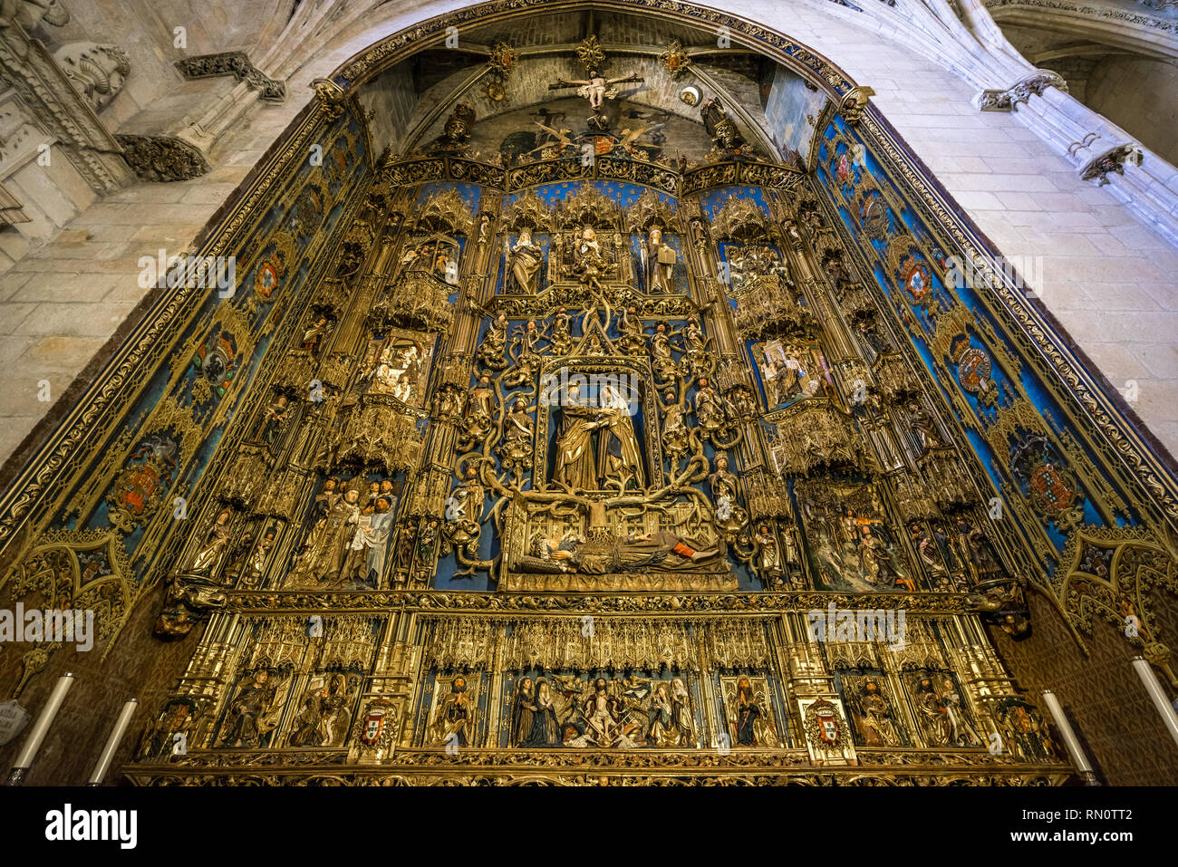 Burgos, Espagne - 24 mars, 2017. Retable de Gil de Siloé à Saint Anne Chapelle ou chapelle de la conception (Capilla de Santa Ana o de la concepcion) Banque D'Images