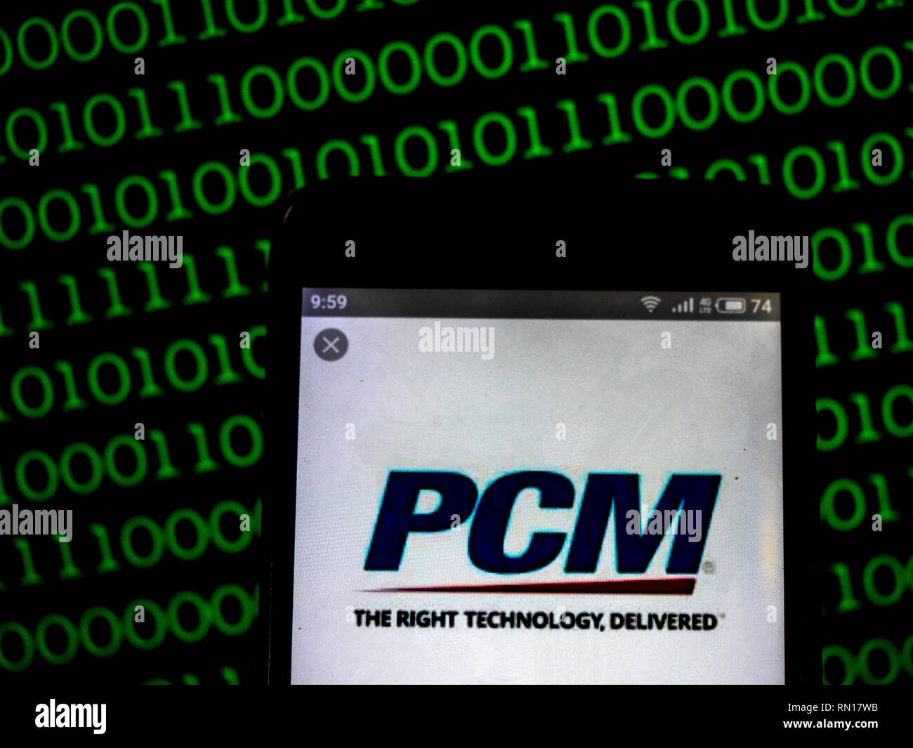 PCM, Inc. Le logo de l'entreprise de marketing direct vu affichée sur smart phone Banque D'Images PCM, Inc. Le logo de l'entreprise de marketing direct vu affichée sur smart phone Banque D'Images