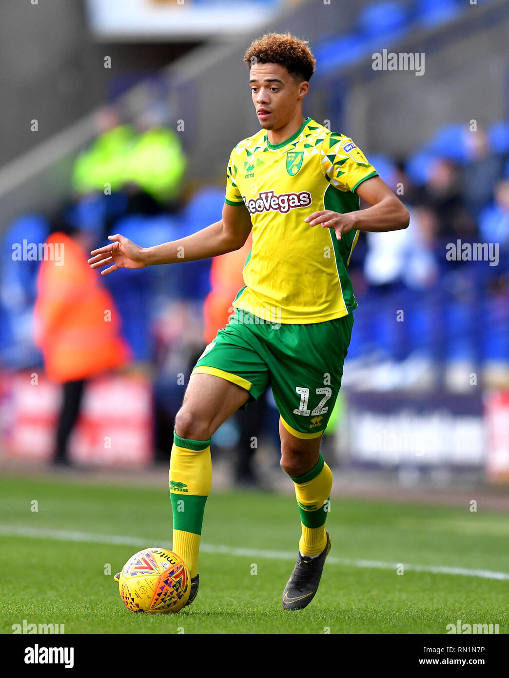 La ville de Norwich Jamal Lewis pendant le ciel parier match de championnat à l'Université de Bolton Stadium. Banque D'Images
