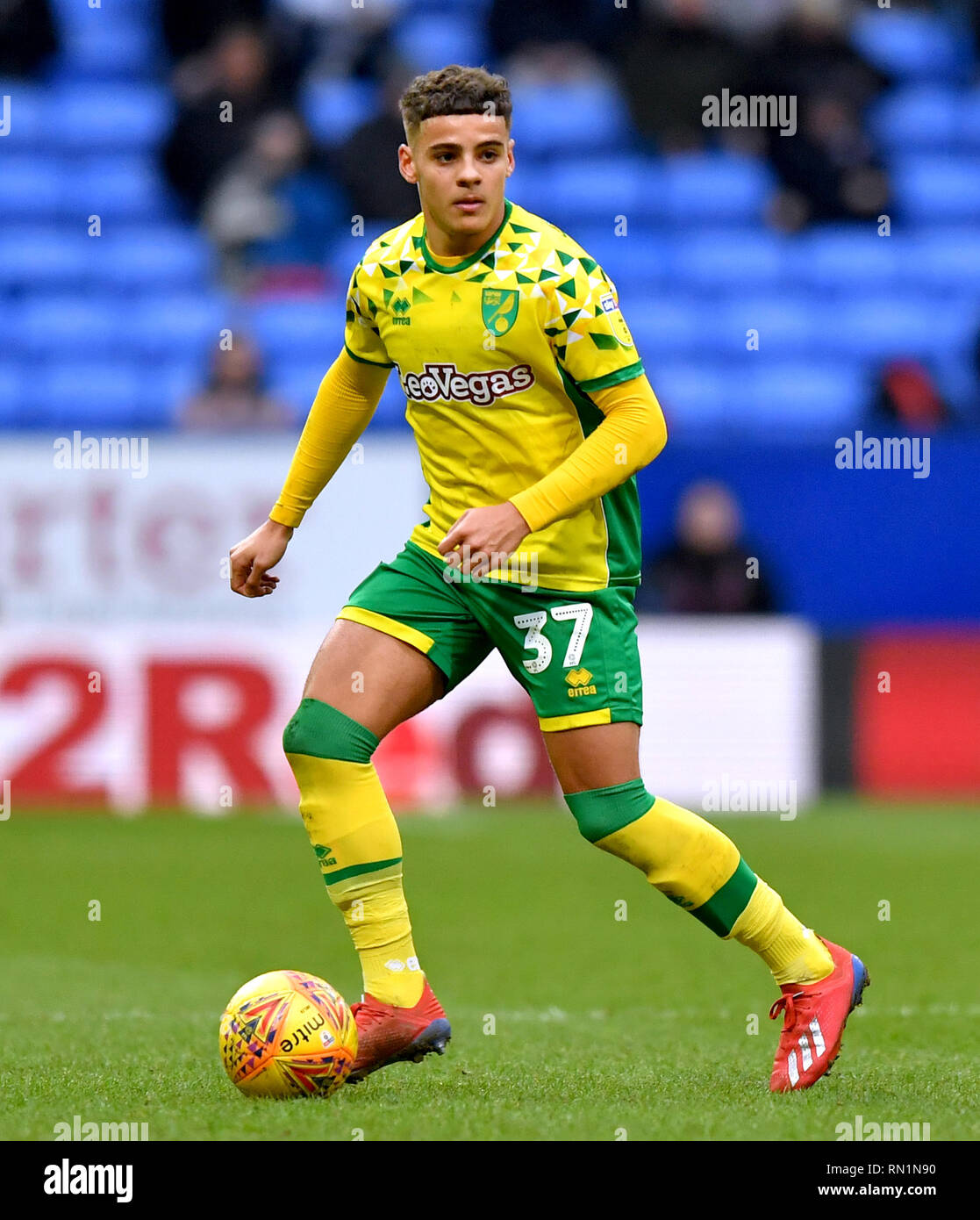 La ville de Norwich Max Aarons pendant le match de championnat Sky Bet à l'Université de Bolton Stadium. Banque D'Images