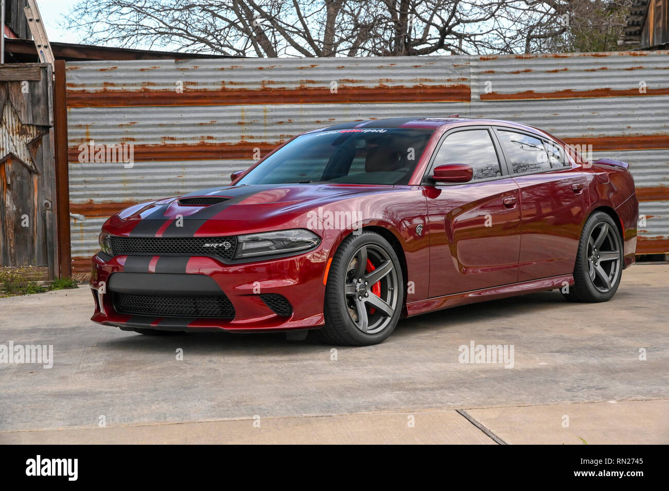 Feb 11, 2019 : 2018 Dodge Charger SRT HEMI de 6,2 l moteur suralimenté Hellcat Albert Pena/CSM Banque D'Images