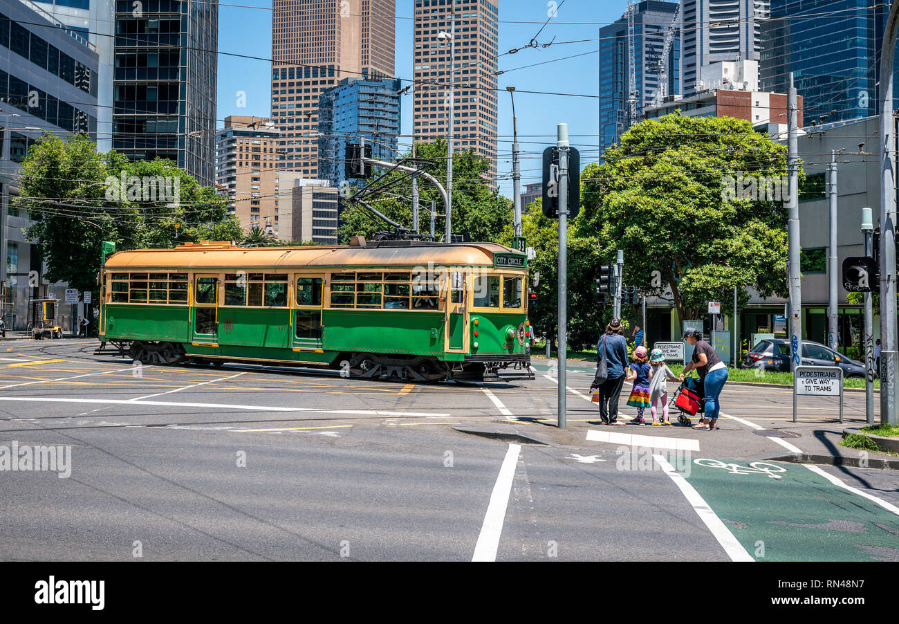 3e janvier 2019, Melbourne, Australie : Rue d'un City Circle tram W-class un tram gratuit tournant autour du centre-ville de Melbourne au Victoria Aus Banque D'Images