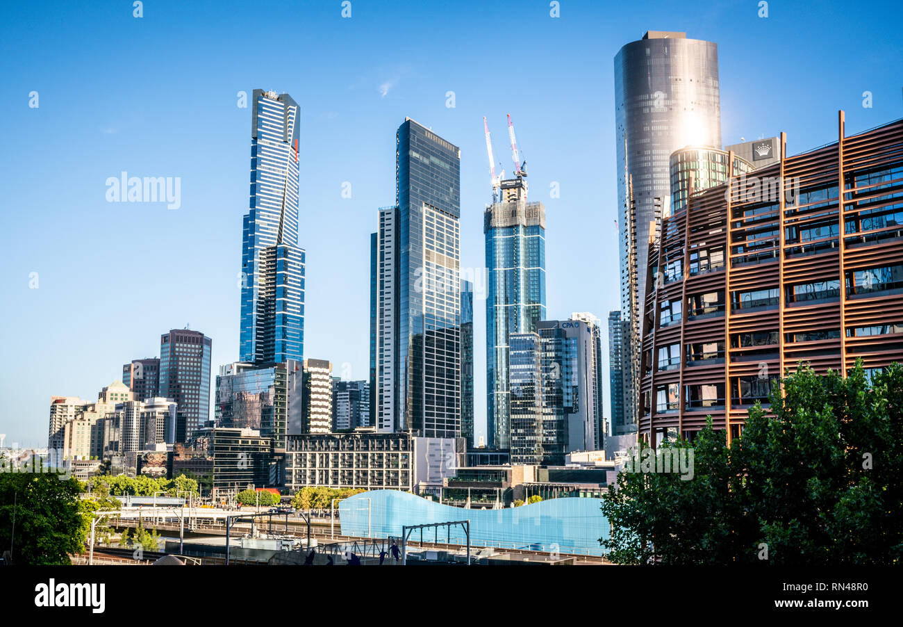 2 janvier 2019, Melbourne, Australie : Melbourne southbank skyline pendant le jour et ciel bleu à Melbourne, Australie Banque D'Images