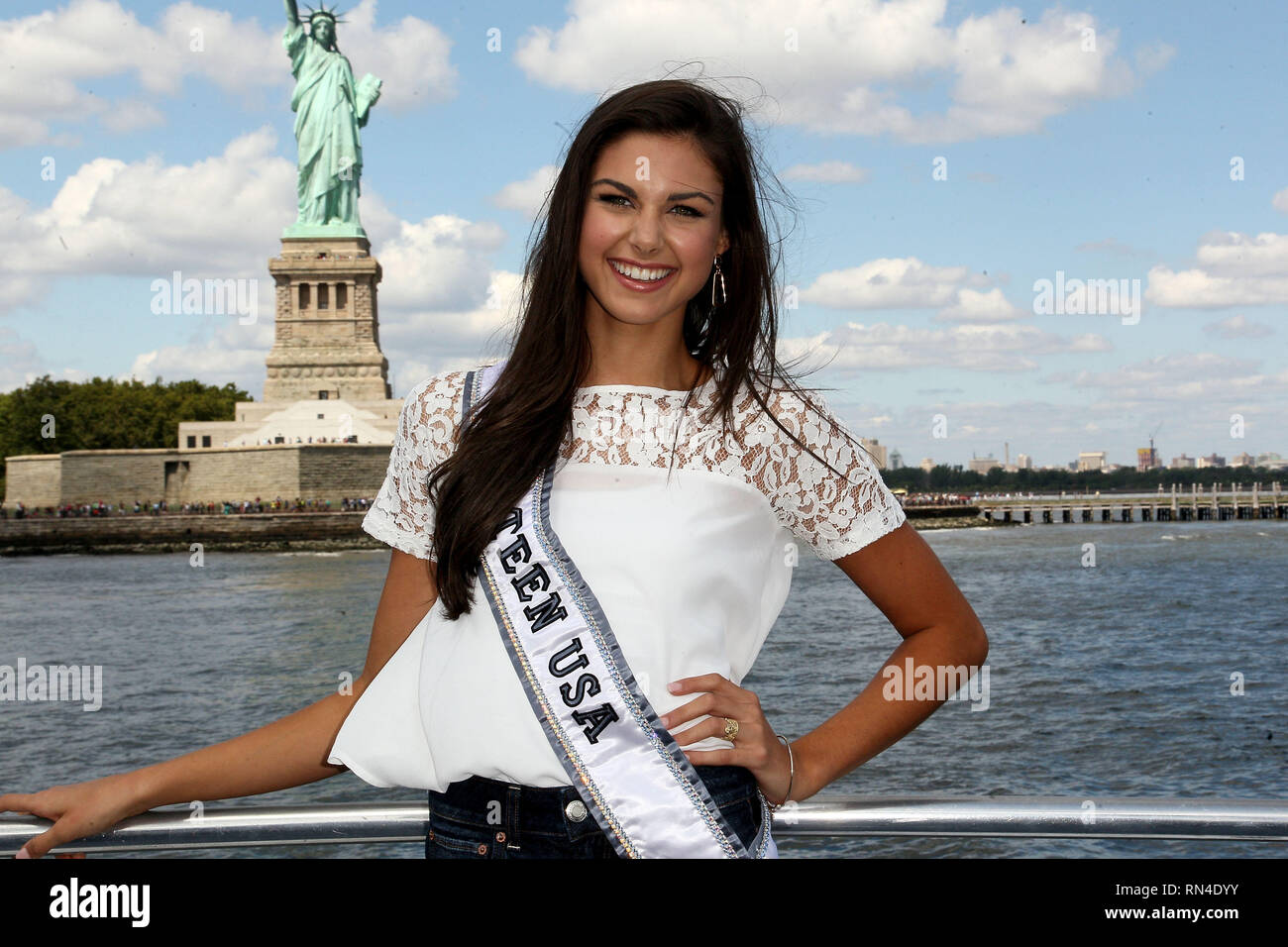 New York, USA. 27 août, 2015. Miss Teen USA, Katherine Haik au jeudi, 27 août 2015 Balade de la renommée CitySightseeing Cruise Photo Op au Pier 78 à New York, USA. Crédit : Steve Mack/S.D. Mack Photos/Alamy Banque D'Images