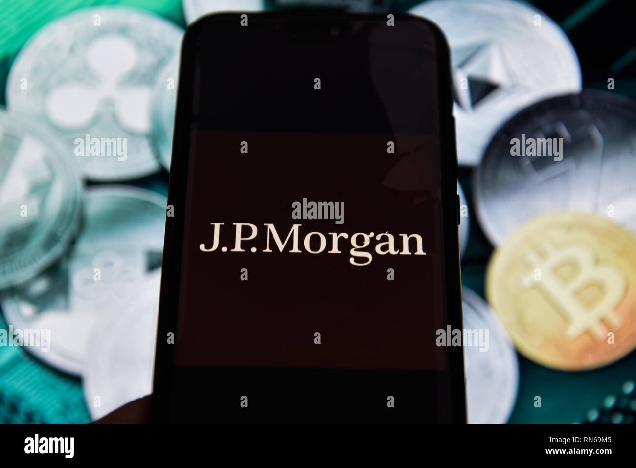 La Pologne. Feb 17, 2019. JP Morgan logo est vu sur un téléphone mobile Android. Credit : Omar Marques/SOPA Images/ZUMA/Alamy Fil Live News Banque D'Images