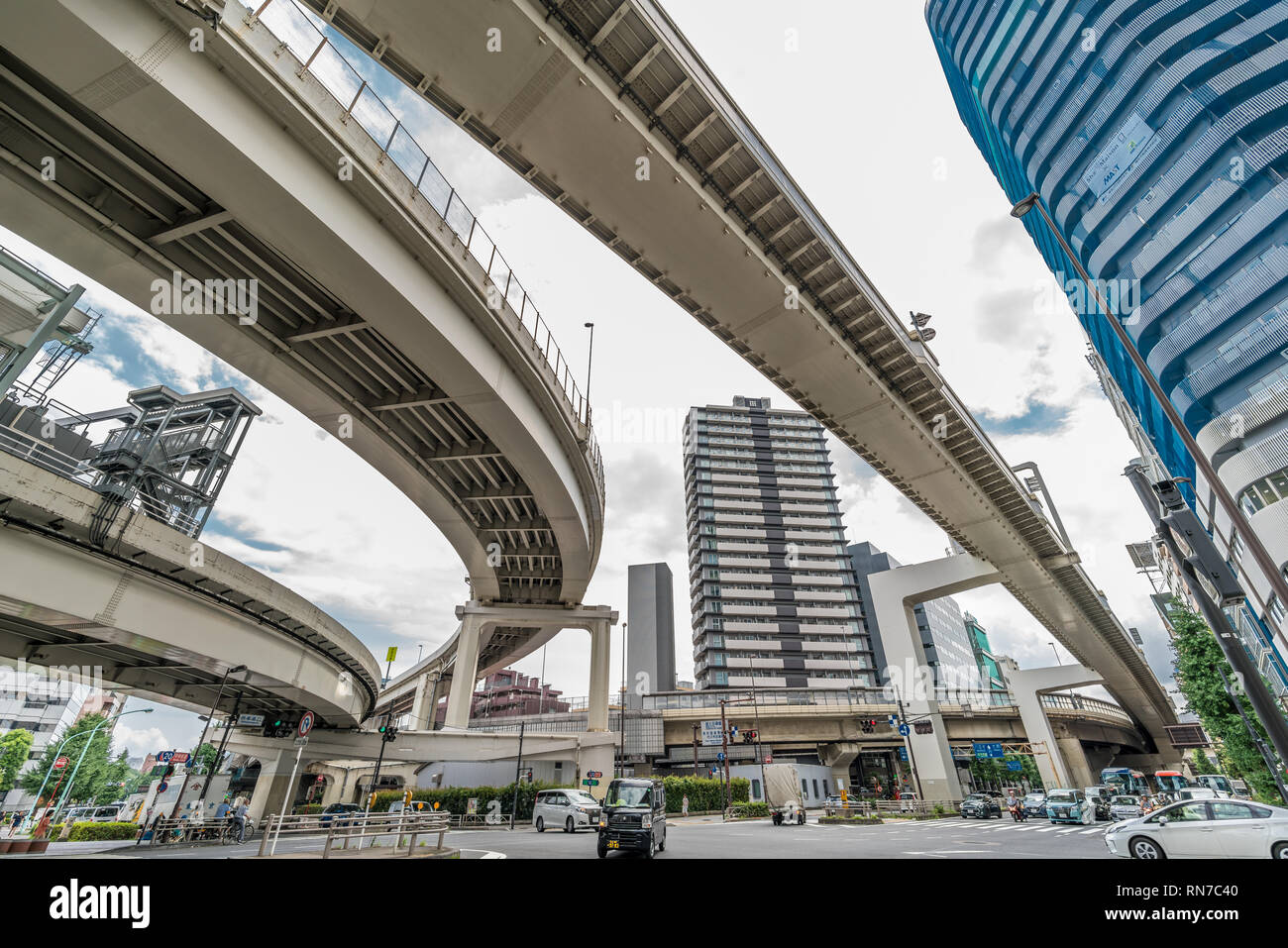 Une jonction de l'autoroute Métropolitaine n° 4. 号新宿線 首都高速4Shinjuku (route à péage) 首都高速道路 Banque D'Images