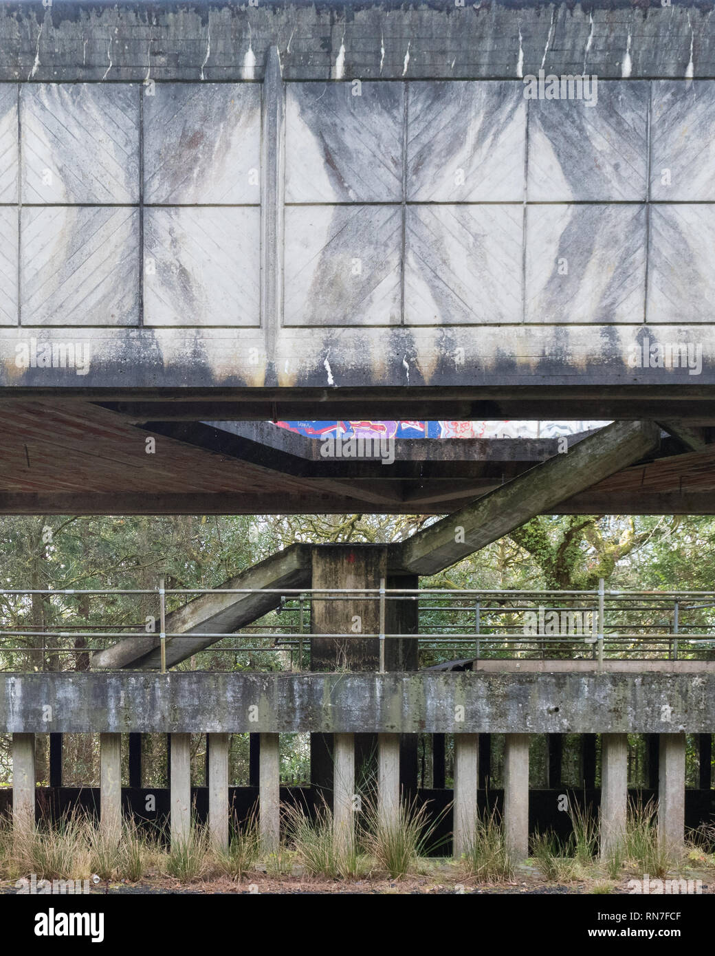Bloc d'enseignement au St Peter's Seminary en 2019 - une liste d'un bâtiment de style brutaliste et ancien prêtre de le centre de formation à Cardross, Ecosse Banque D'Images