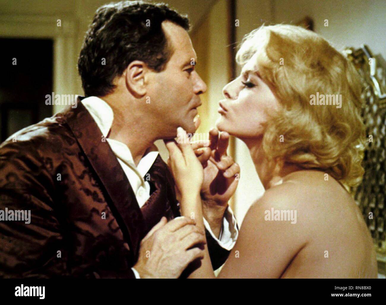 LEMMON,LISI, COMMENT LE MEURTRE DE VOTRE FEMME, 1965 Banque D'Images