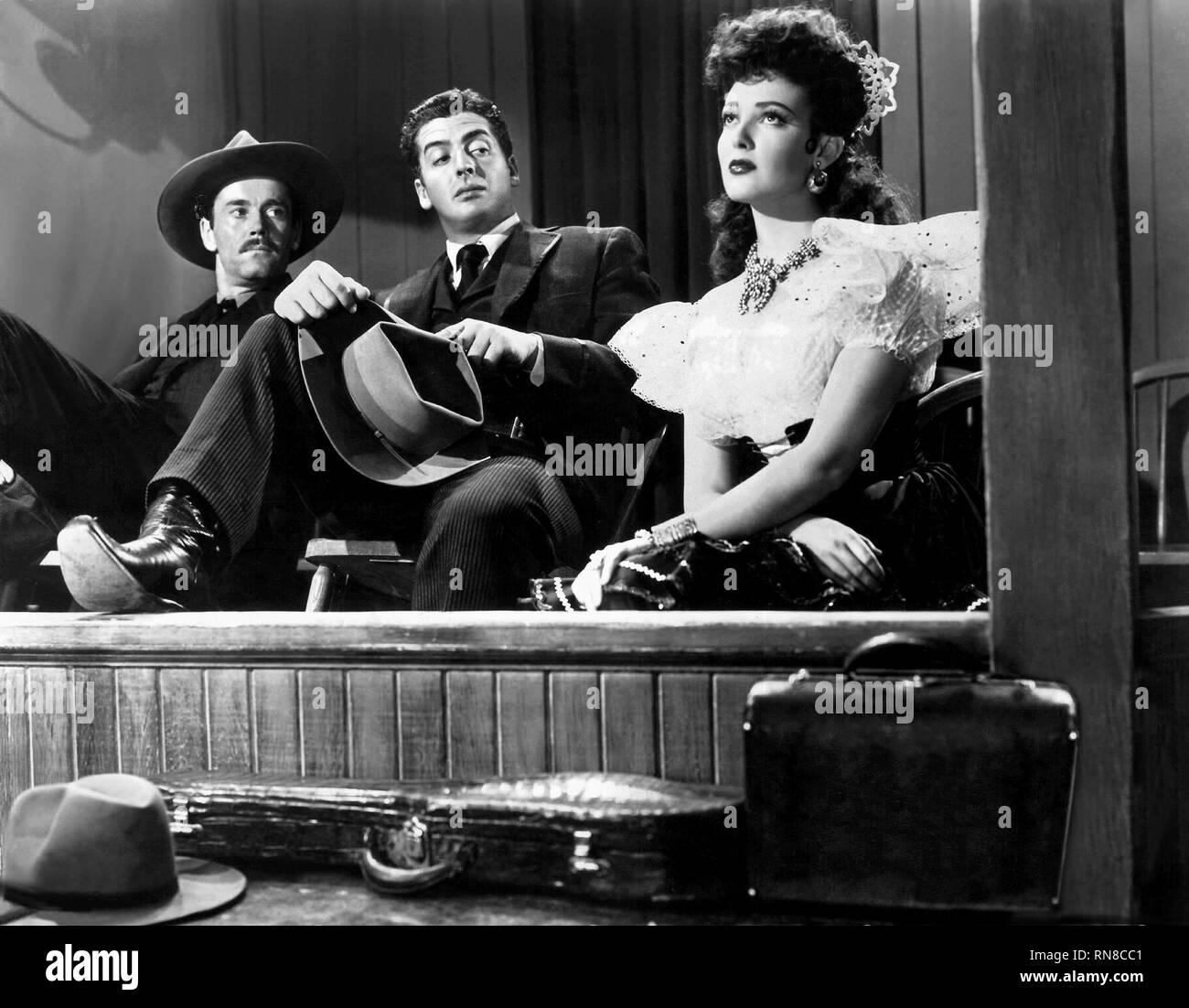 FONDA,MATURE,DARNELL, MY DARLING CLEMENTINE, 1946 Banque D'Images