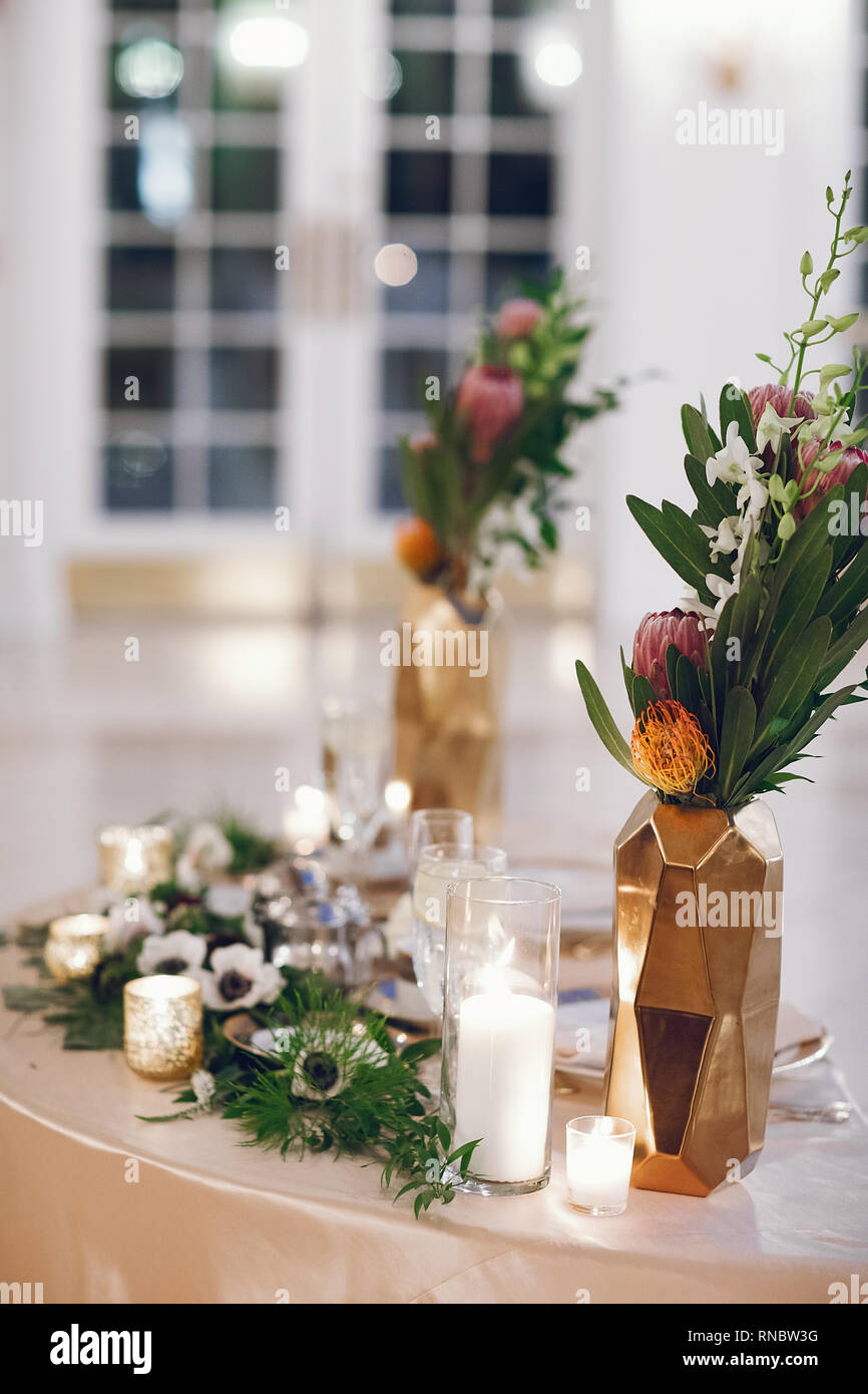 Bougies de mariage élégant Banque D'Images