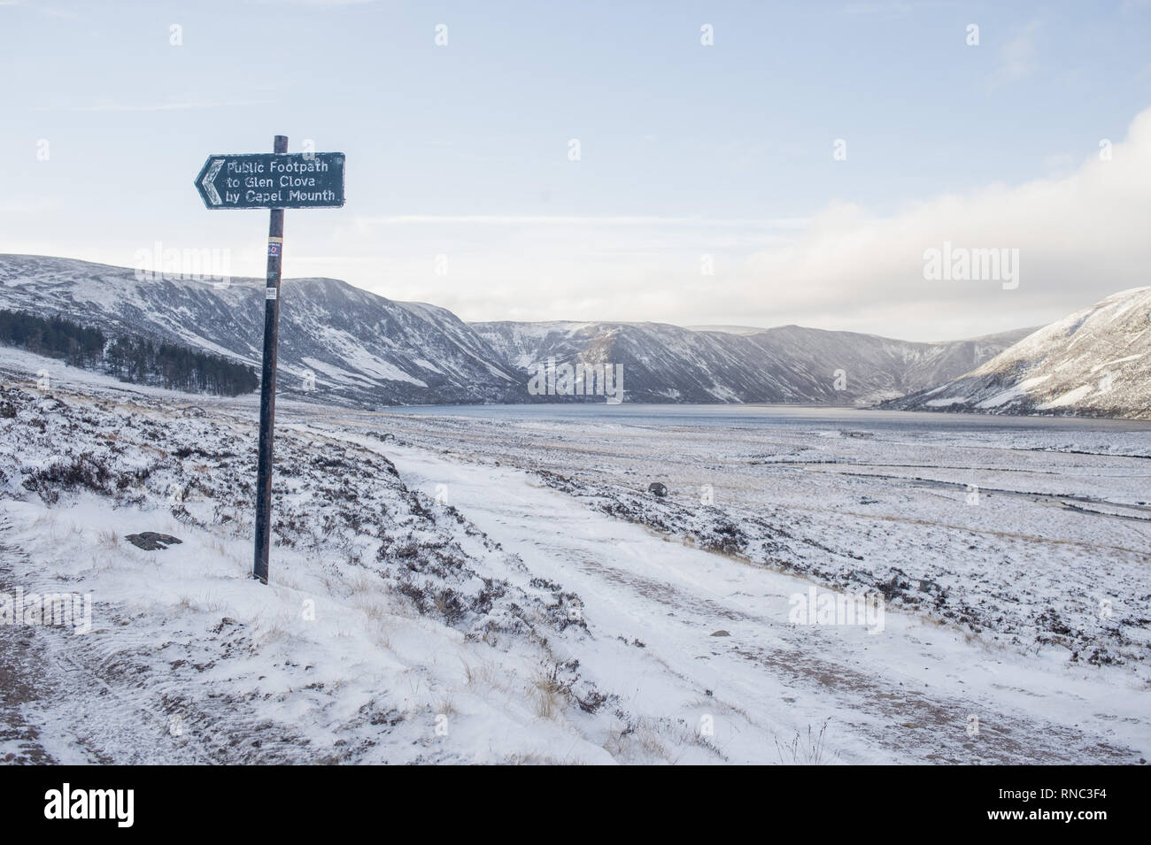 Glen muick dans Aberdeenshire voit basse température incroyable que l'Écosse est frappé par une vague de neige et des températures inférieures à zéro. Doté d''atmosphère : où : Glen Muick, Royaume-Uni Quand : 18 Jan 2019 : Crédit d'Euan Cherry/WENN Banque D'Images