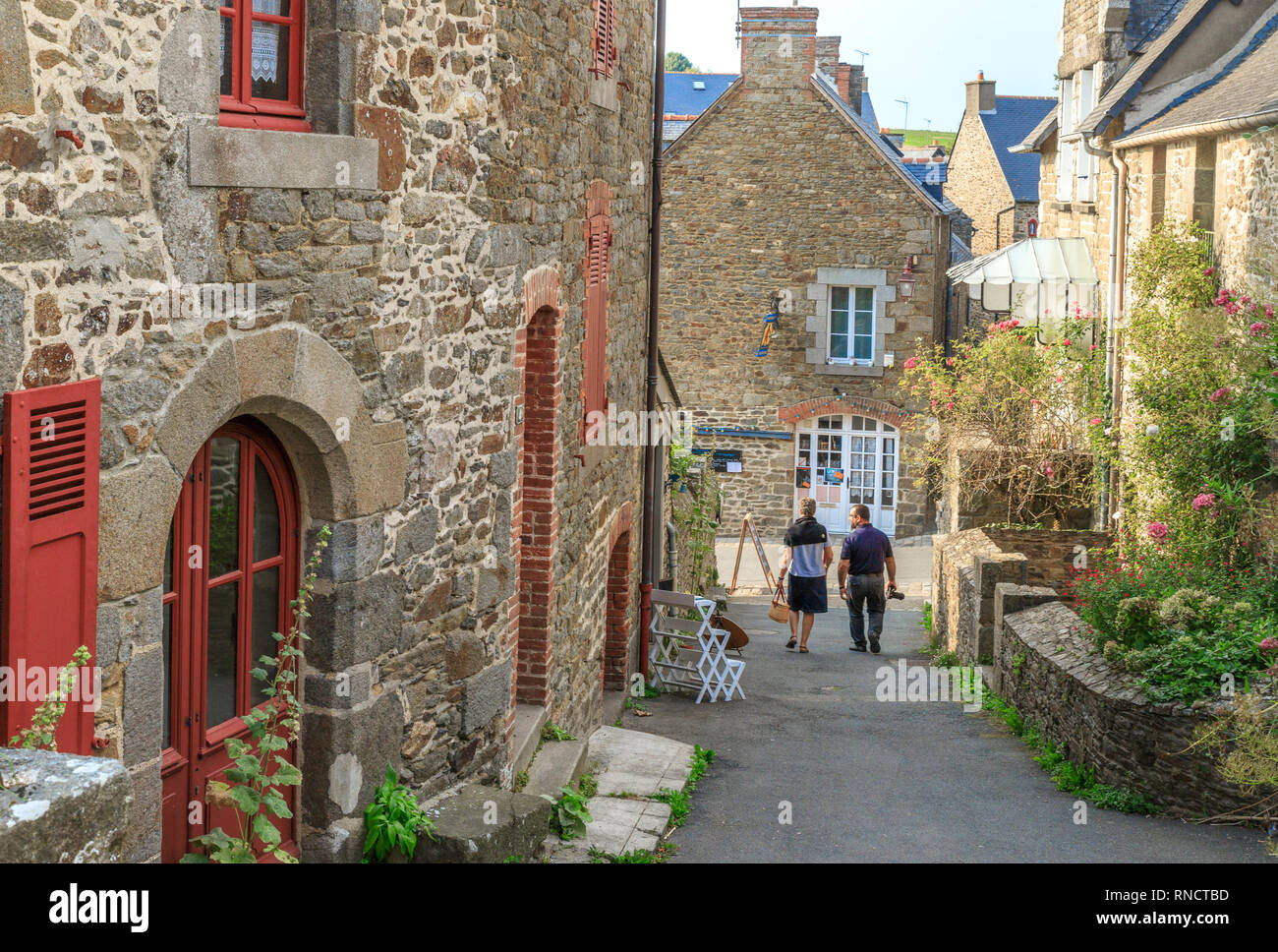 La France, de l'Ille et Vilaine, Côte d'Emeraude (Côte d'Émeraude), Vallée de la Rance, Saint Suliac, étiqueté Les Plus Beaux Villages de France (la plus belle V Banque D'Images