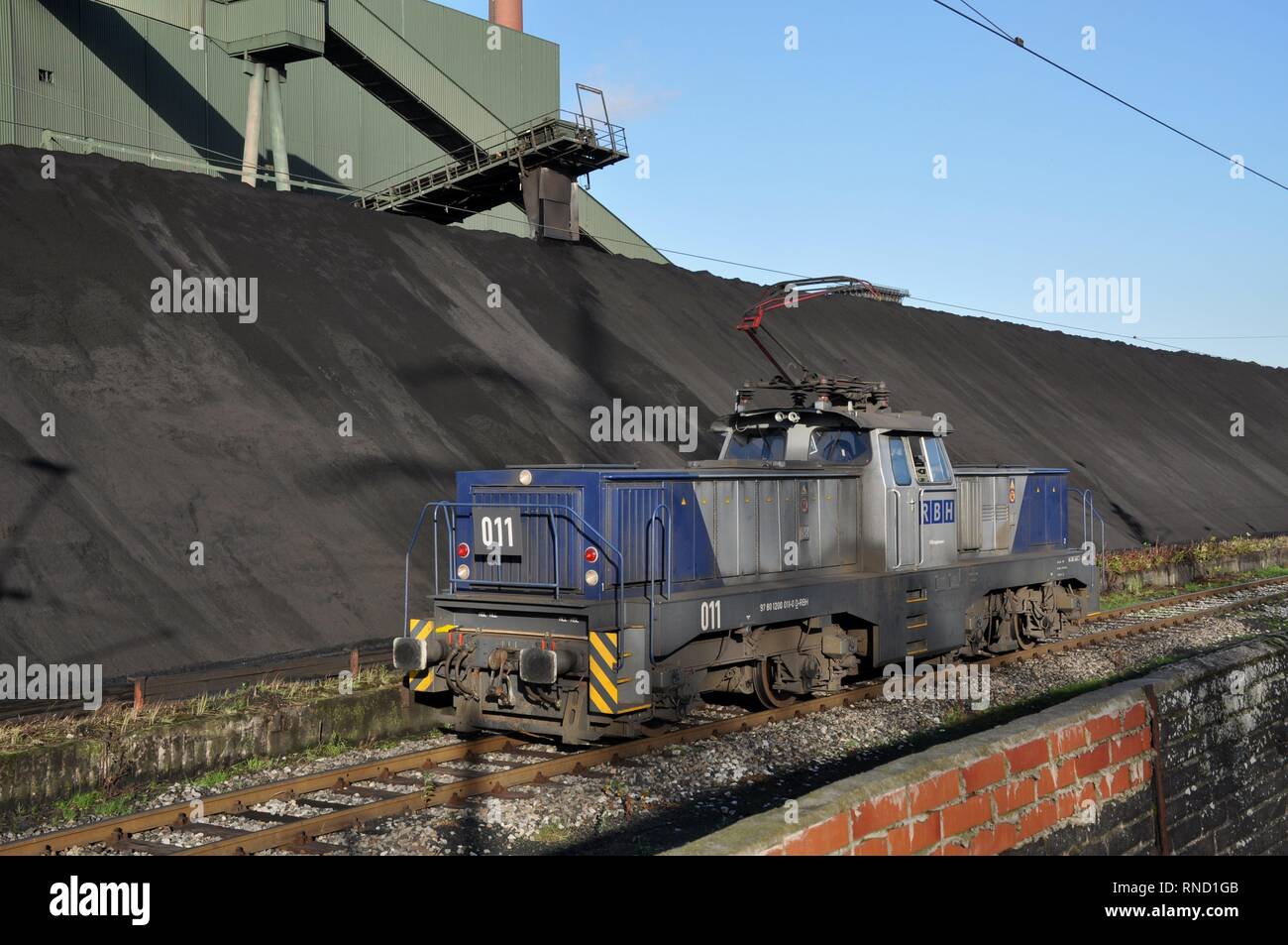 Le stockage du charbon de la cokerie Bottrop sur 08.01.2016. Les cokeries continuer de compter sur l'importation de charbon pour produire de coke à l'industrie de l'acier dans la région de la Ruhr - Allemagne. Dans le monde d'utilisation | Banque D'Images