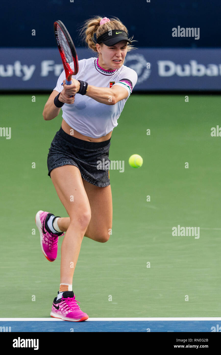 Dubaï, Émirats arabes unis. Feb 19, 2019. Eugénie Bouchard du Canada joue une balle dans le deuxième tour contre Simona de Roumanie : au cours de la Dubai Duty Free Tennis championnat au stade de tennis international de Dubaï, DUBAÏ, ÉMIRATS ARABES UNIS Le 19 février 2019. Photo de Grant l'hiver. Credit : UK Sports Photos Ltd/Alamy Live News Banque D'Images
