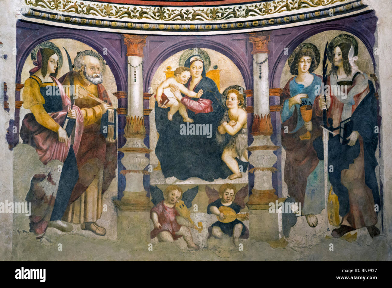 Aoste, vallée d'aoste, Italie. Cathédrale de Santa Maria Assunta. L'autel de Saint Lucia. Fresque de Pierre Gazin, peint vers 1526-1530. L'paintin Banque D'Images