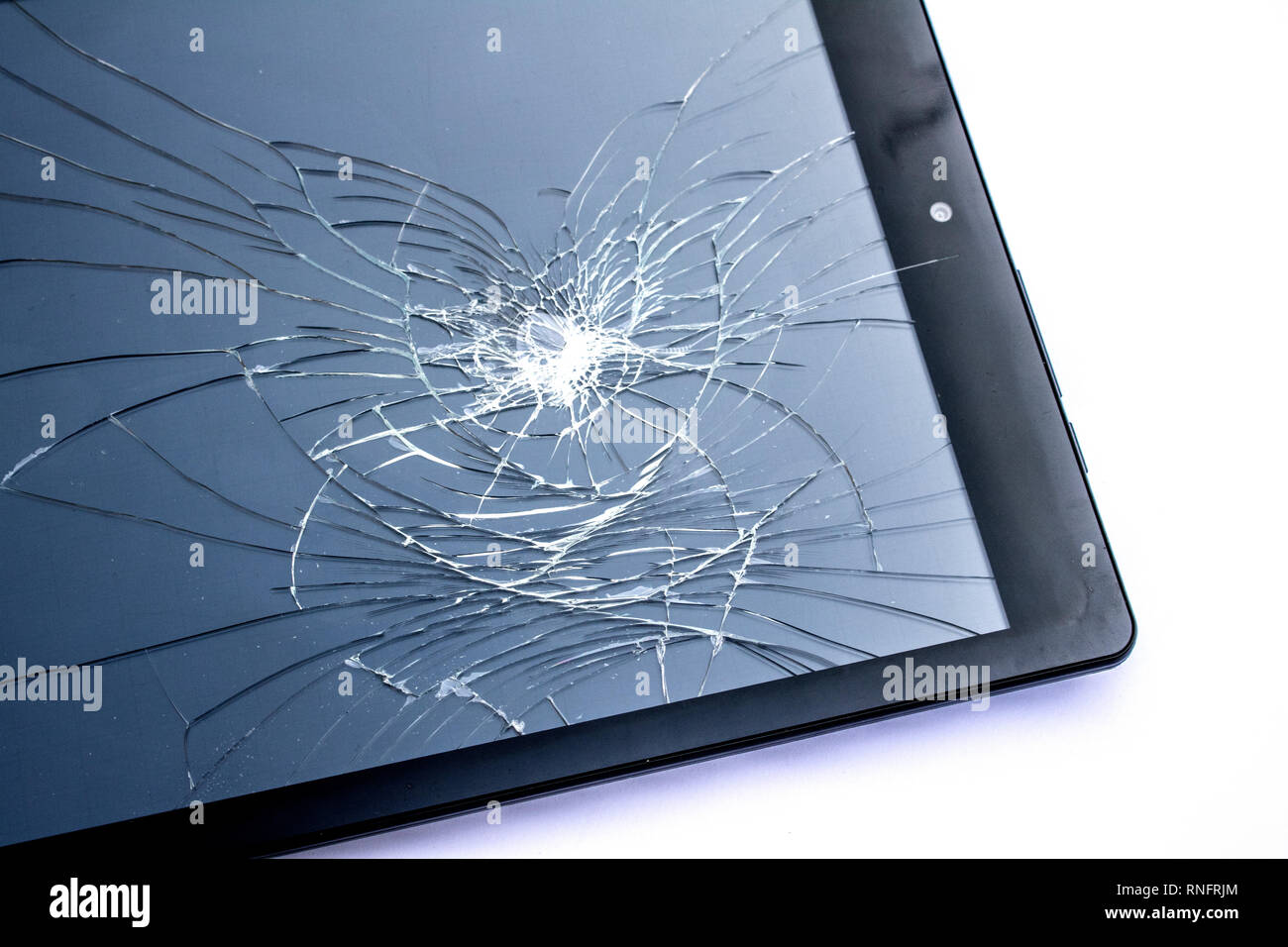 Broken Smart Phone Tablet Mobile sur fond blanc Banque D'Images