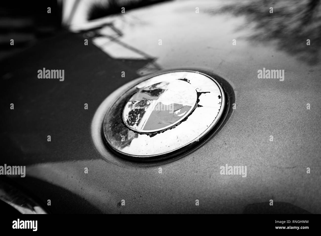 Accident de voiture et location de dommages. Le travail de corps et de bouclier. Banque D'Images