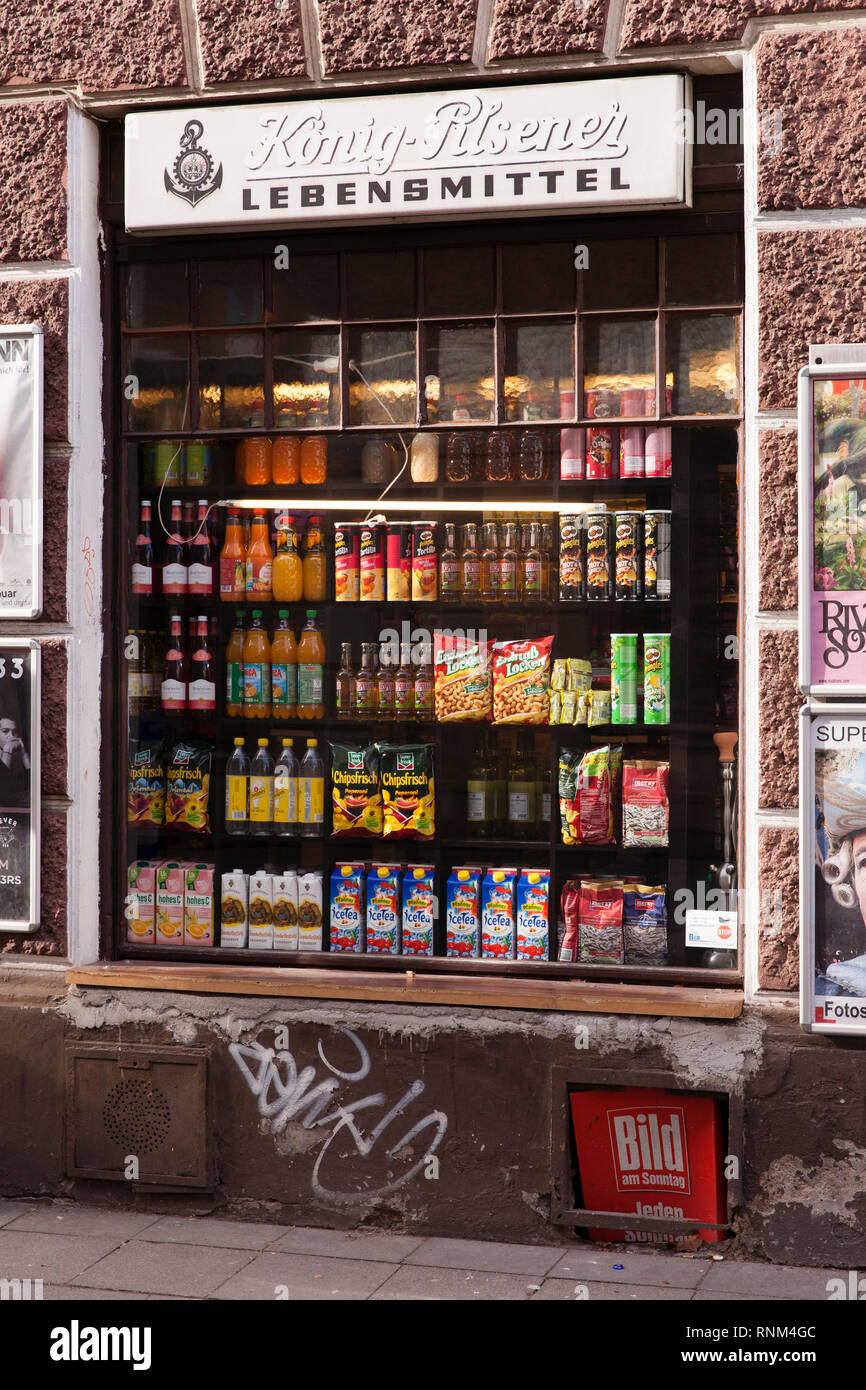 Kiosque dans le district Severinsviertel dans la partie sud de la ville, des boissons, Cologne, Allemagne. Getraenke-Shop, kiosque im Severinsviertel dans der Banque D'Images