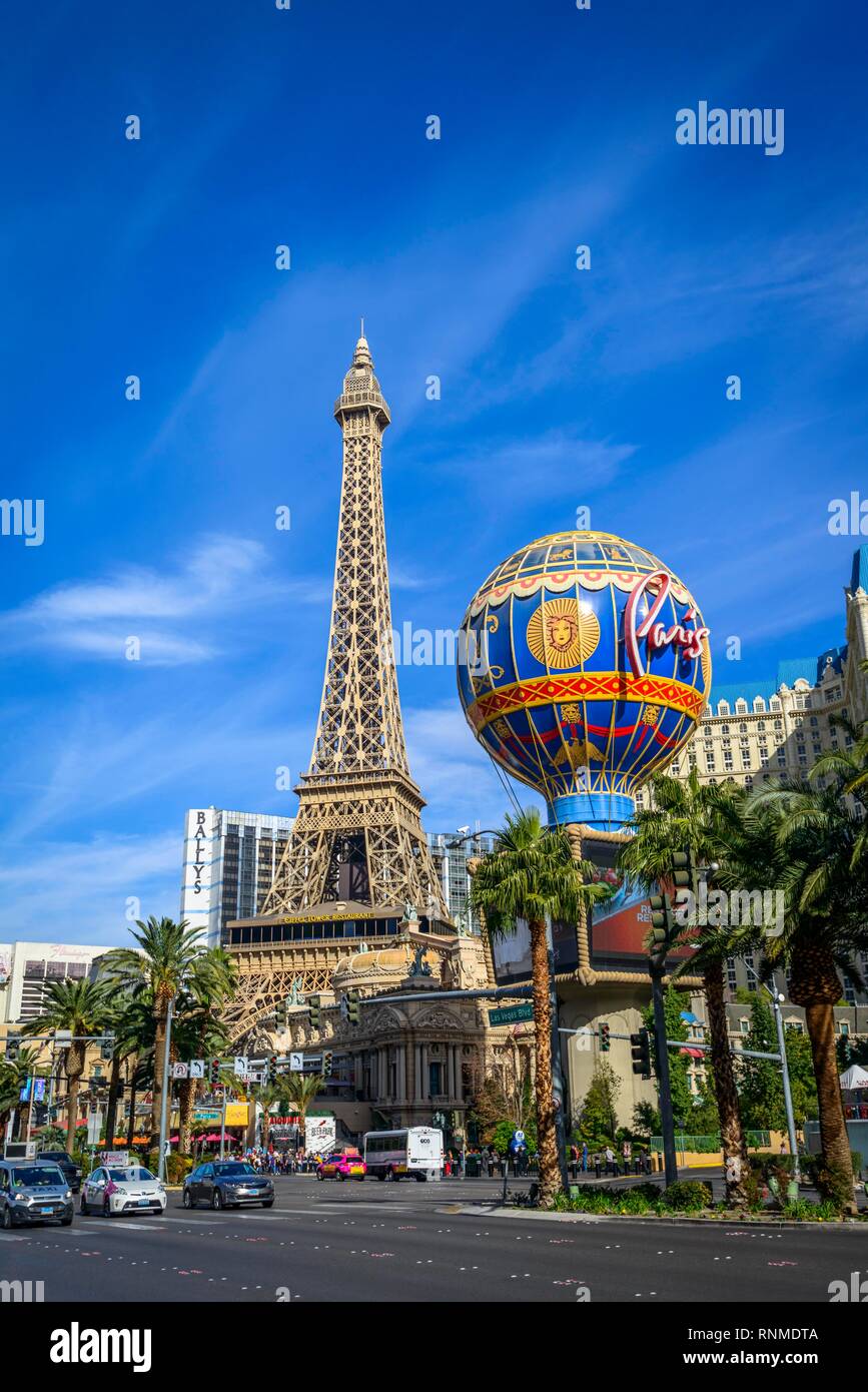 Reconstruit la Tour Eiffel, l'Hôtel Paris à Las Vegas Boulevard, Las Vegas Strip, Las Vegas, Nevada, USA Banque D'Images