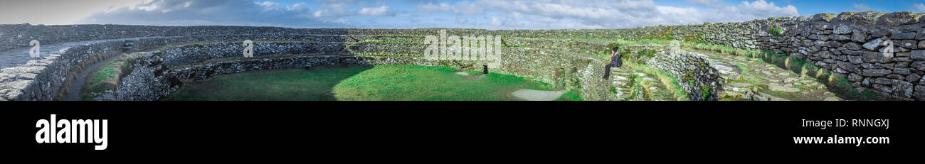 Panorama de Grianan Aileach de Fortin en Irlande Banque D'Images