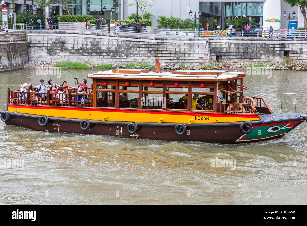 L'eau de la rivière Singapour, Singapour en taxi. Banque D'Images