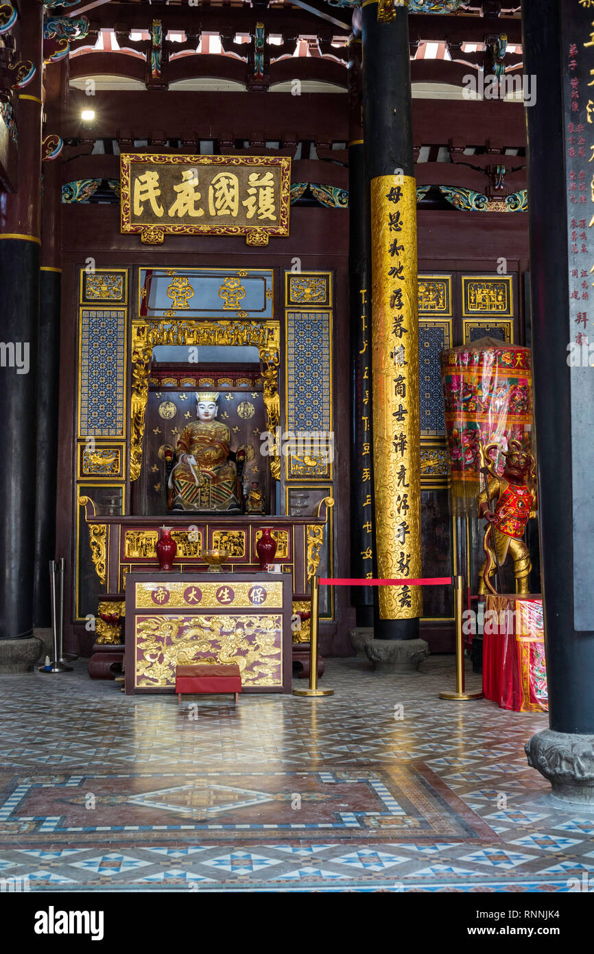 Singapour Thian Hock Keng Temple taoïste, Statue de Bao Sheng Da Di, Sage Céleste Bao Sheng, un médecin. Banque D'Images