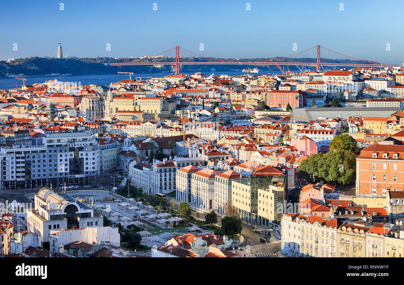 Les toits de Lisbonne, Portugal Banque D'Images