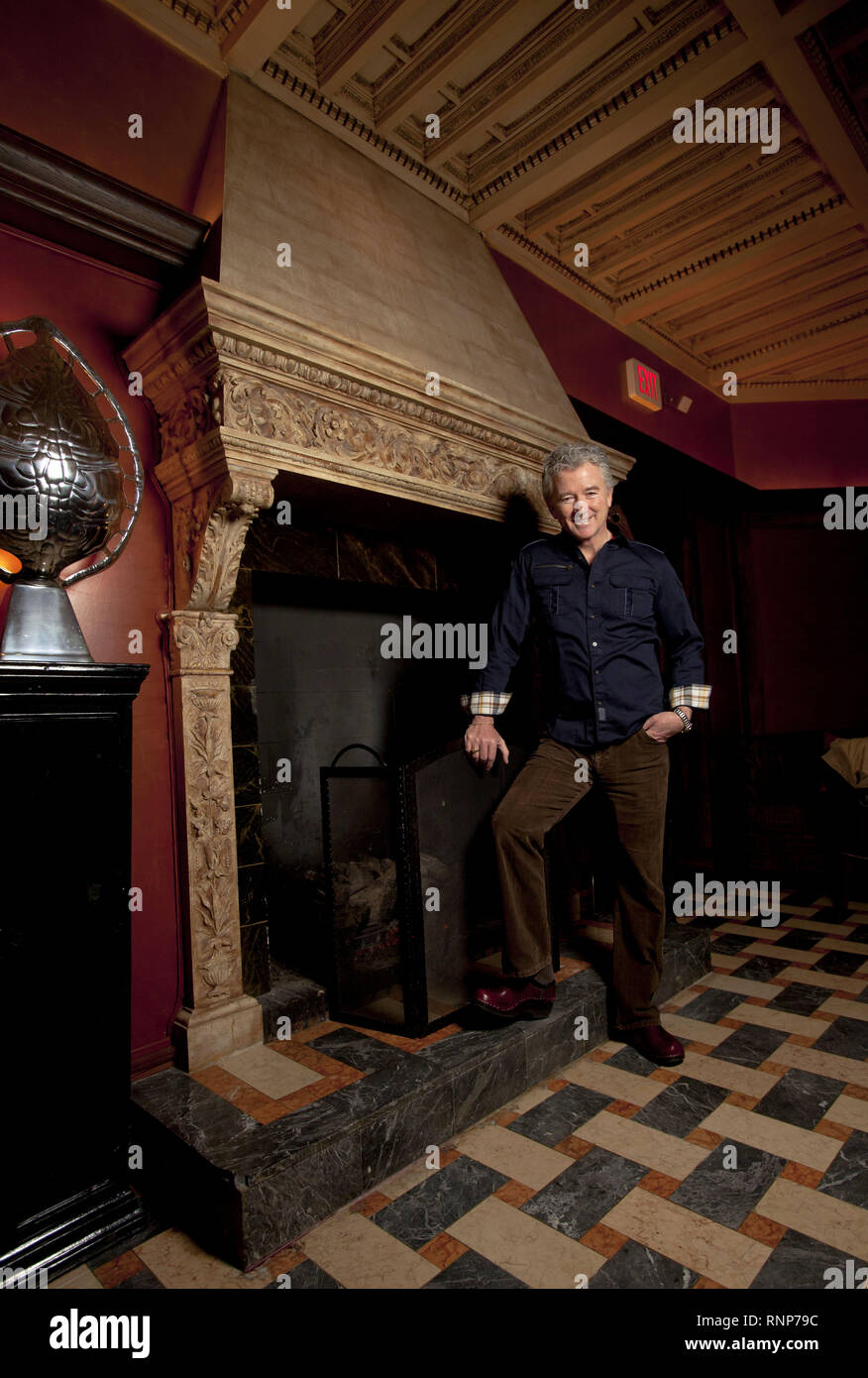 L'acteur américain Patrick Duffy ('Dallas') célébrera son 70e anniversaire le 17 mars 2019. Patrick Duffy dans son appartement à Rosewood Mansion à Dallas, prises le 26.03.2013 à l'occasion du tournage de nouveau 'Dallas' épisodes. Veuillez noter : double les taux s'appliquent dans le monde entier d'utilisation | Banque D'Images