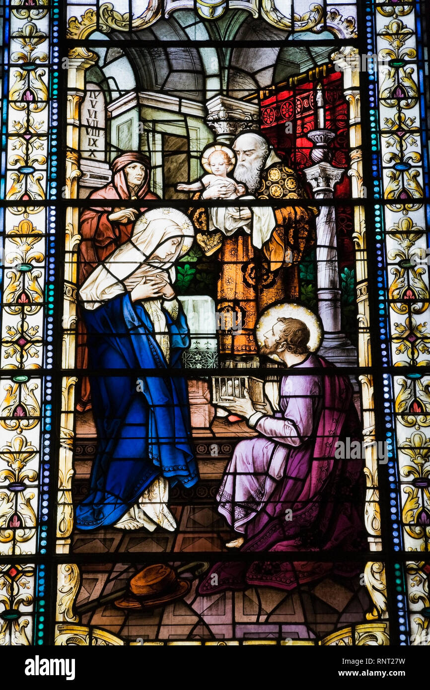 Vitrail représentant une scène religieuse, Basilique-Cathédrale Notre-Dame de Québec, Québec, Québec, Canada Banque D'Images