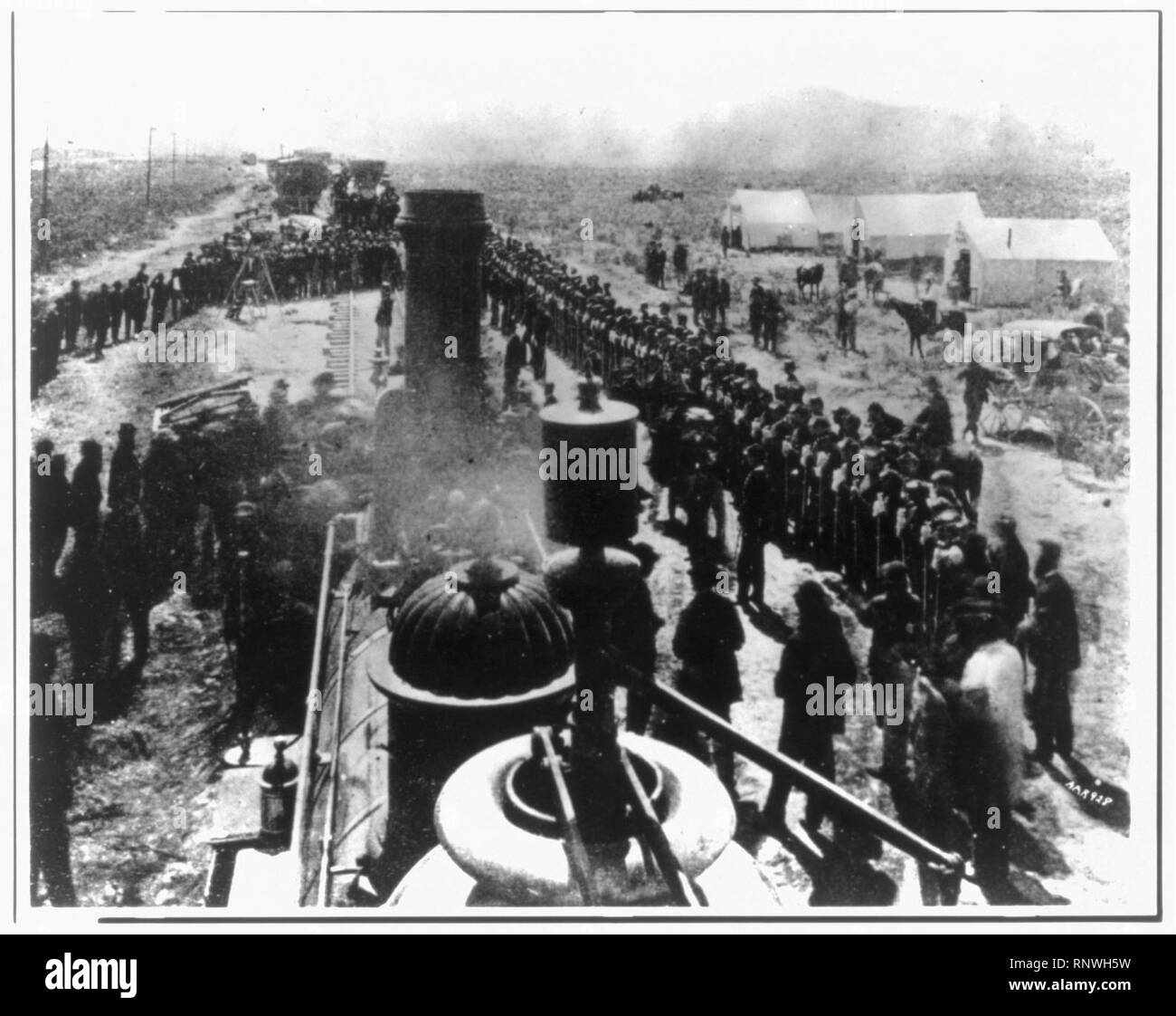 Cérémonie à 'mariage du rails,' 10 Mai, 1869 à Promontory Point (Utah) Banque D'Images