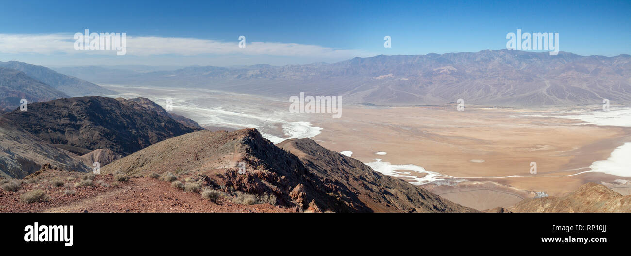 Tôt le matin, vue panoramique à partir de l'avis de Dantès à environ au sud, la Death Valley National Park, California, United States. Banque D'Images