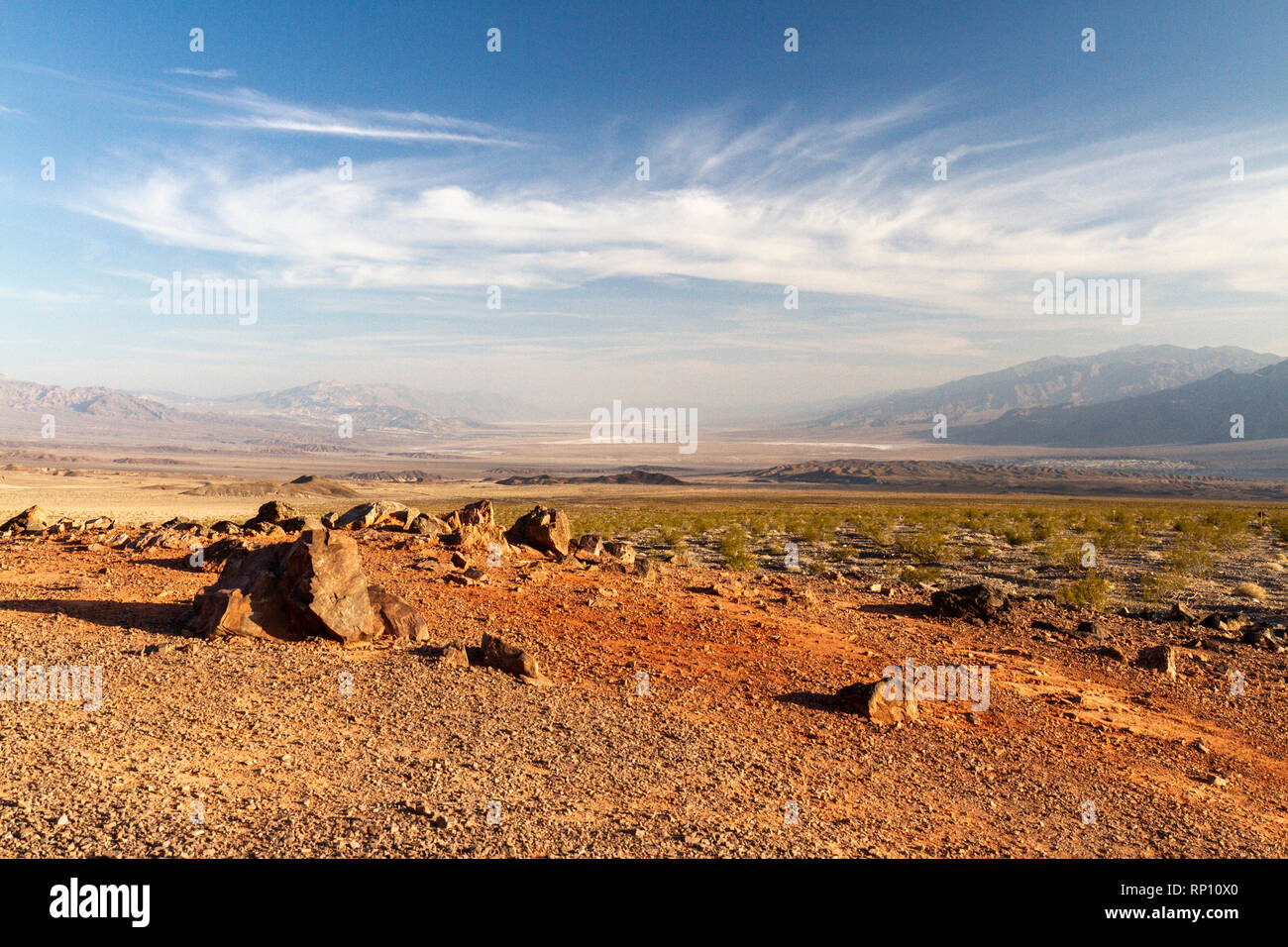 Hells Gate à vue sud sur la vallée de la mort, Death Valley National Park, California, United States. Banque D'Images