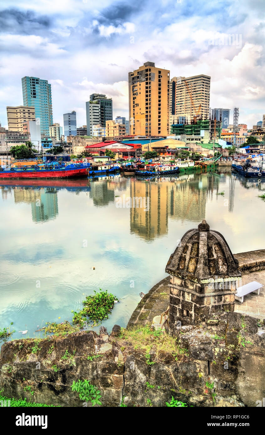Vue de la rivière Pasig de Fort Santiago à Manille, Philippines Banque D'Images