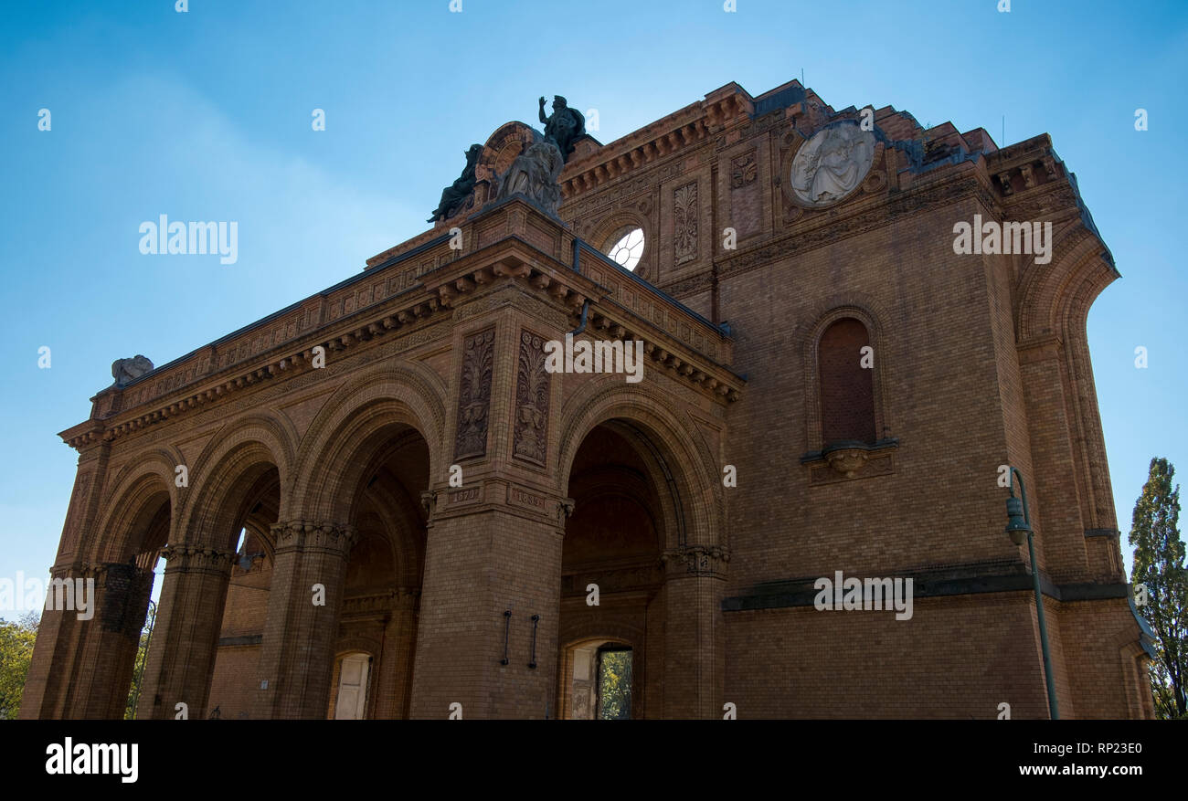 Les vestiges de l'ancienne gare Anhalter Bahnhof à Berlin, Allemagne. Banque D'Images