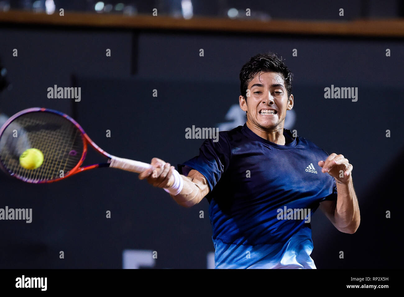 Rio de Janeiro, Brésil. Feb 20, 2019. RJ - Rio de Janeiro - 02/20/2019 - Open Rio 2019 - joueur de tennis chilien Christian Garin au cours de match contre le joueur de tennis canadien Félix Auger-Aliassime ouvert à Rio 2019, ATP 500 étape du world circuit de tennis, tenue à la Jockey Club Brasileiro, lieu où les concours ont lieu entre 16 et 24 février. Photo : Thiago Ribeiro/AGIF : Crédit AGIF/Alamy Live News Banque D'Images