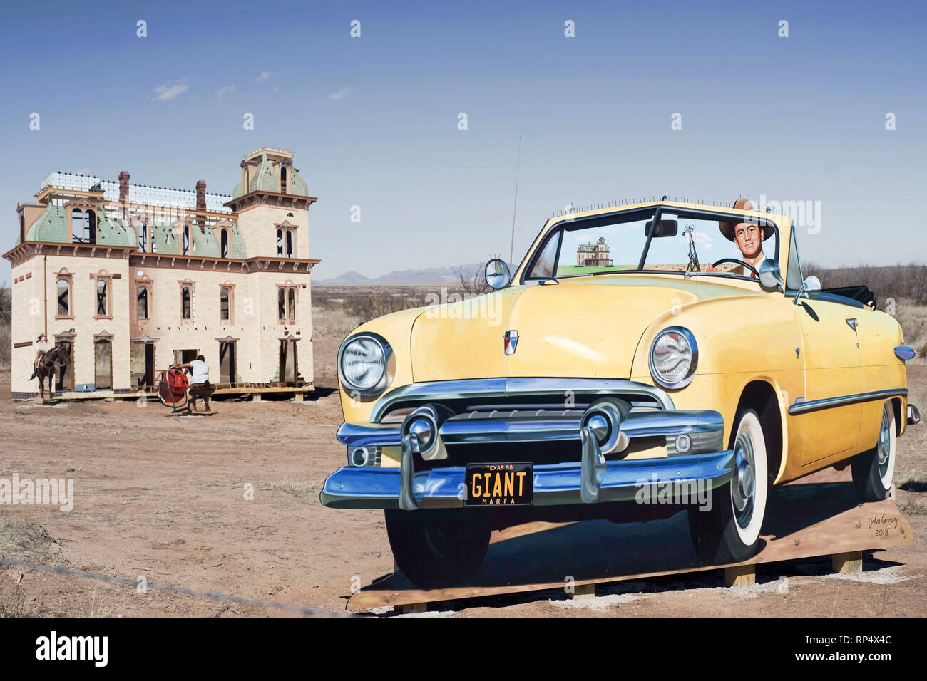 Cut-out effigie de l'acteur James Dean, partie d'une exposition en plein air sur le site dans l'ouest du Texas où le film a été tourné géant Banque D'Images