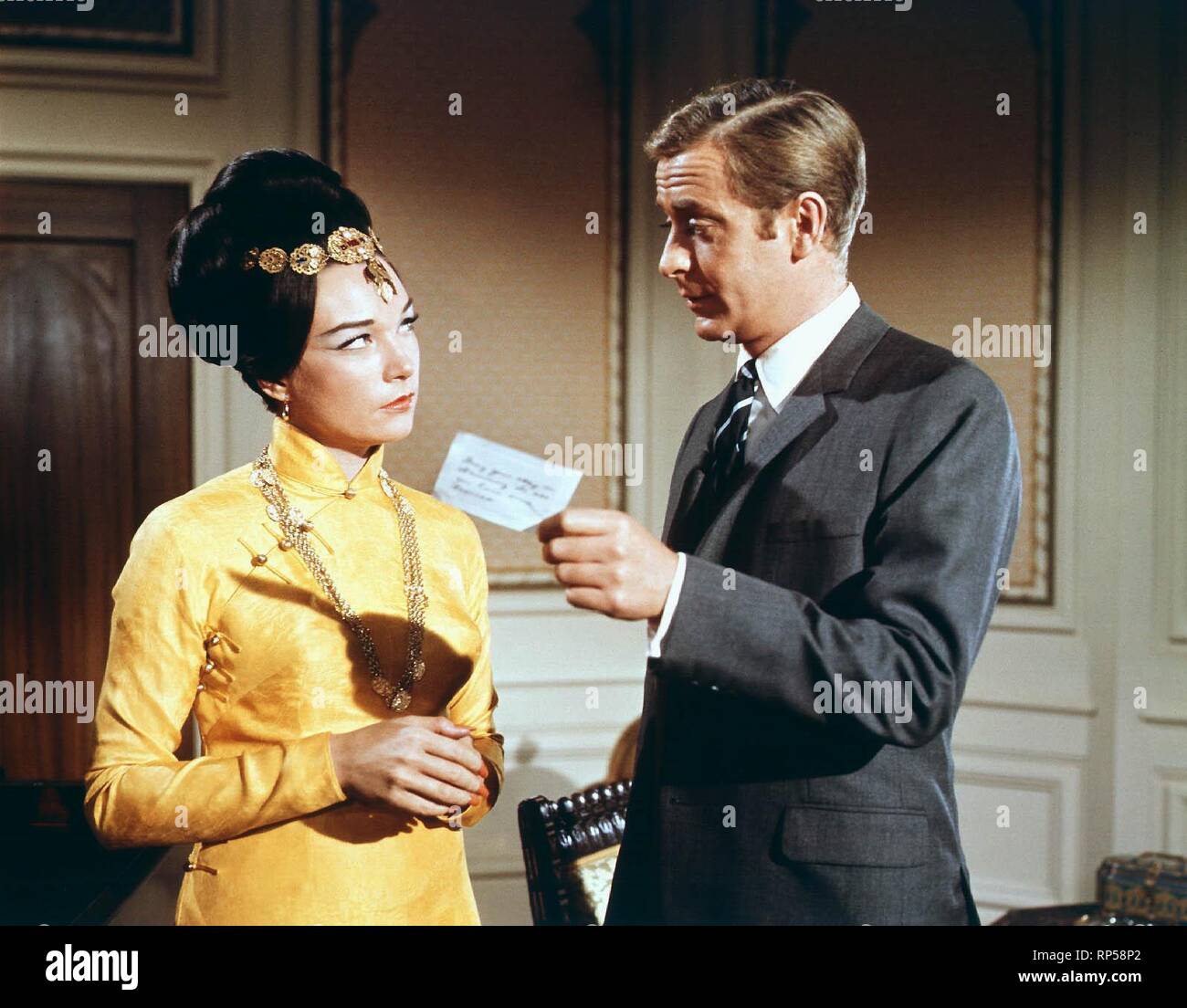 MACLAINE,CAINE, GAMBIT, 1966 Banque D'Images