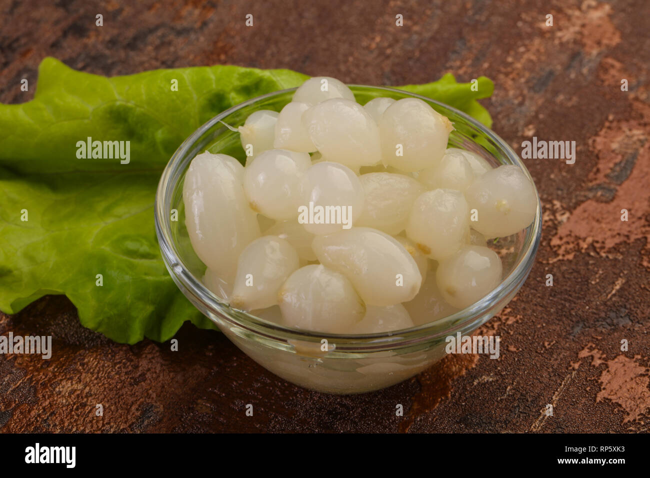 Bebe Marines Dans Le Bol D Oignon Photo Stock Alamy Bebe Marines Dans Le Bol D Oignon Photo Stock Alamy