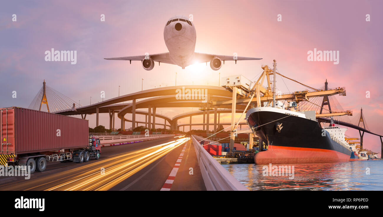 Transport et logistique Panorama par avion bateau camion concept logistique pour Import Export contexte Banque D'Images