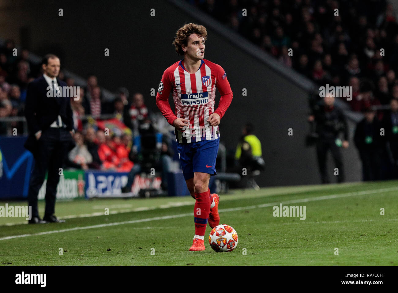 L'Atletico de Madrid Antoine Griezmann vu en action au cours de l'UEFA Champions League, ronde de 16, 1ère manche entre l'Atletico de Madrid et à la Juventus Stadium Wanda Metropolitano de Madrid, Espagne. Banque D'Images