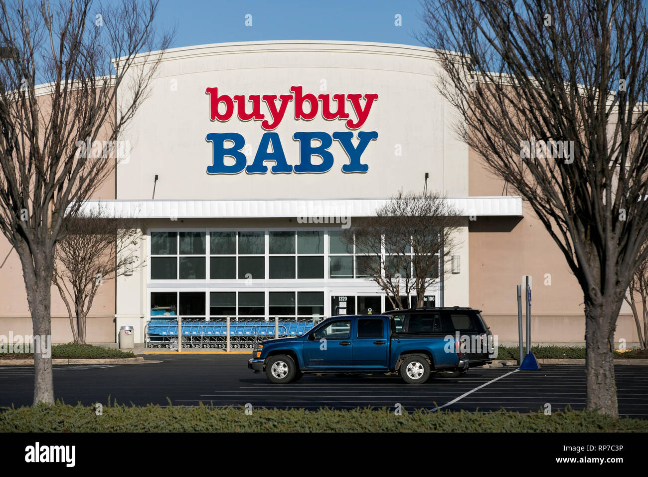 Un logo affiche à l'extérieur d'un Acheter Acheter Baby store à Fredericksburg, en Virginie, le 19 février 2019. Banque D'Images