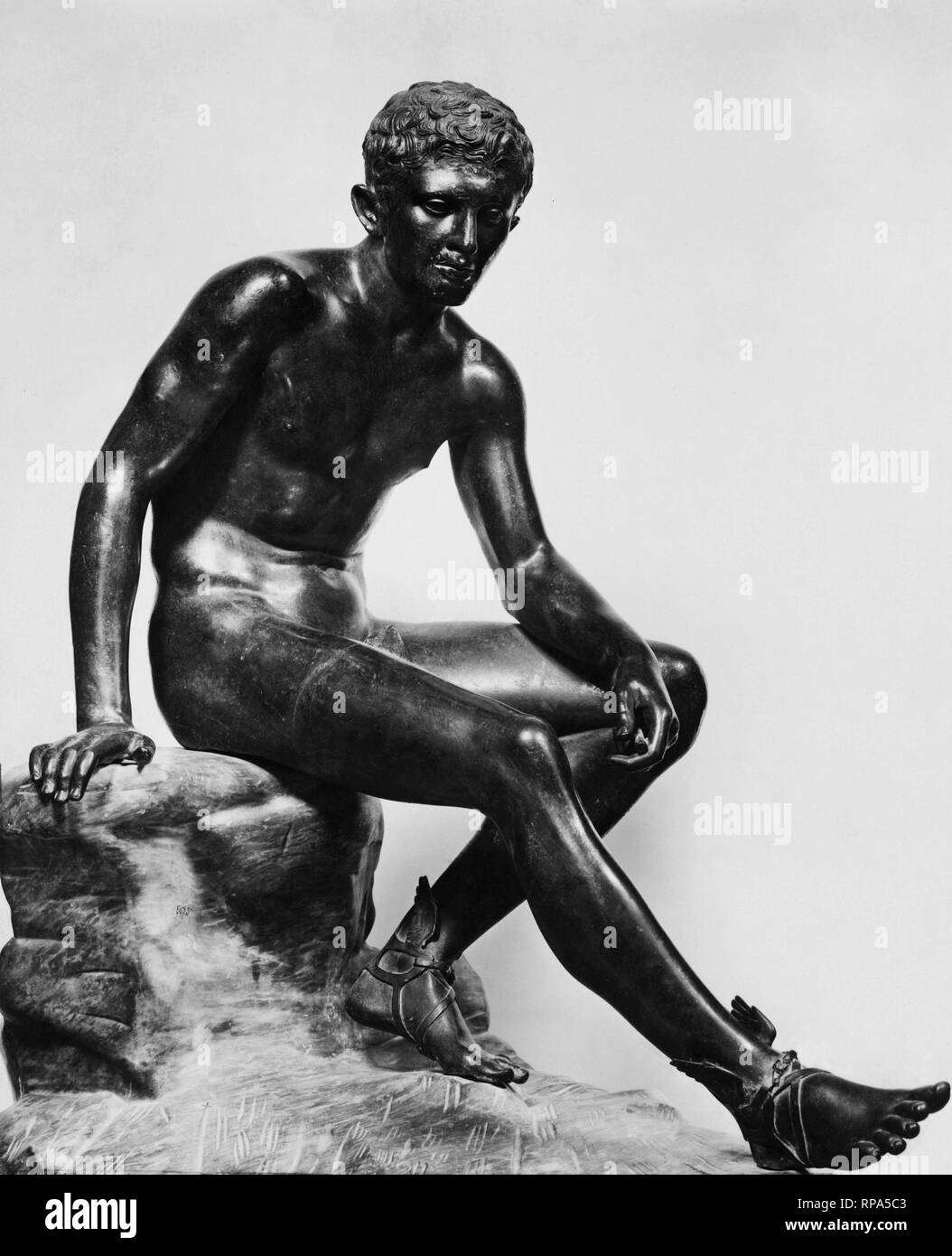 Assis hermes, Museo Archeologico Nazionale, Naples Banque D'Images
